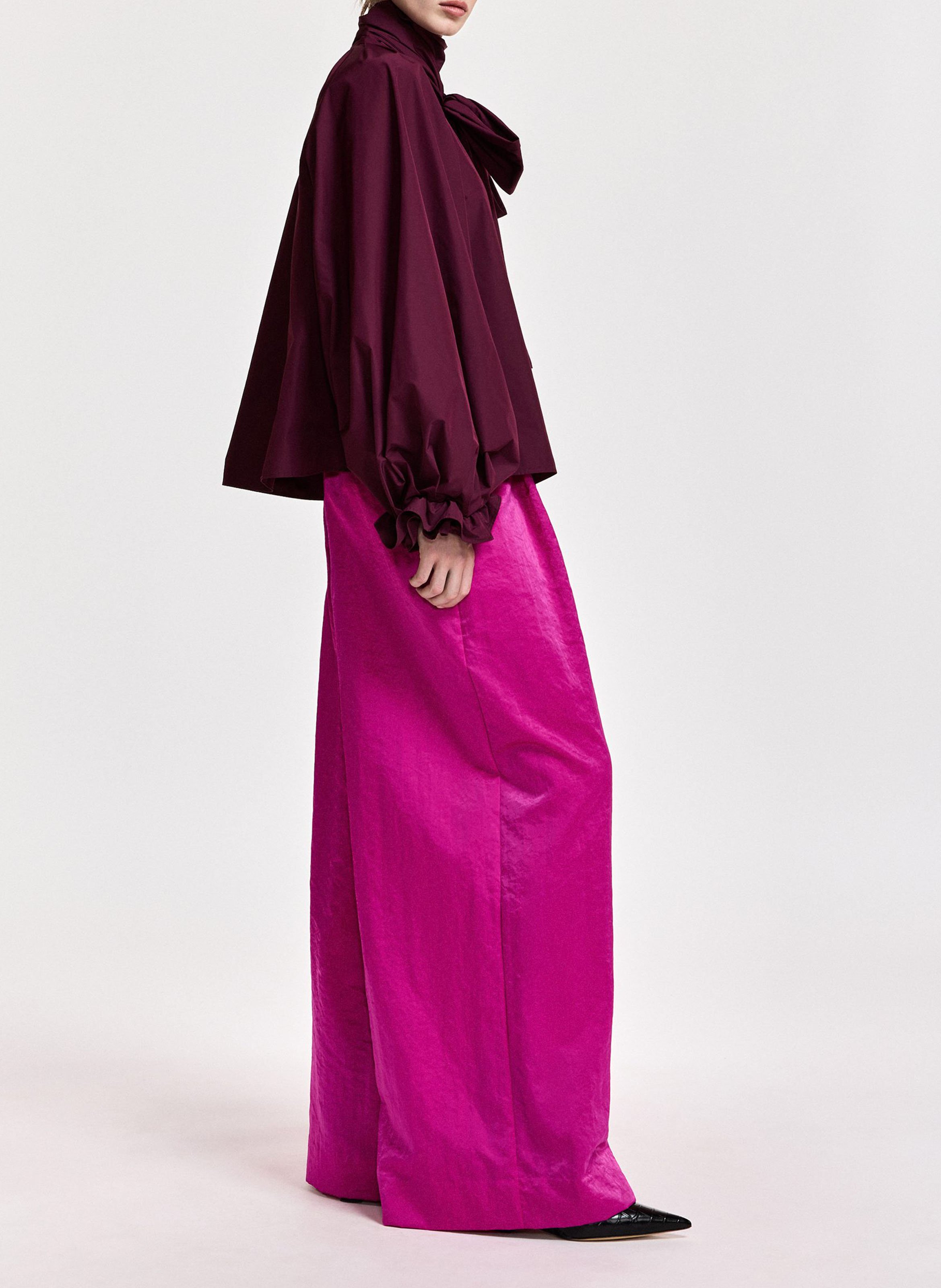 Loose blouse with Lavallière collar ESSENTIEL ANTWERP Red