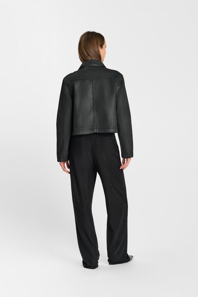 Buttoned shirt-collar jacket LE TEMPS DES CERISES Black
