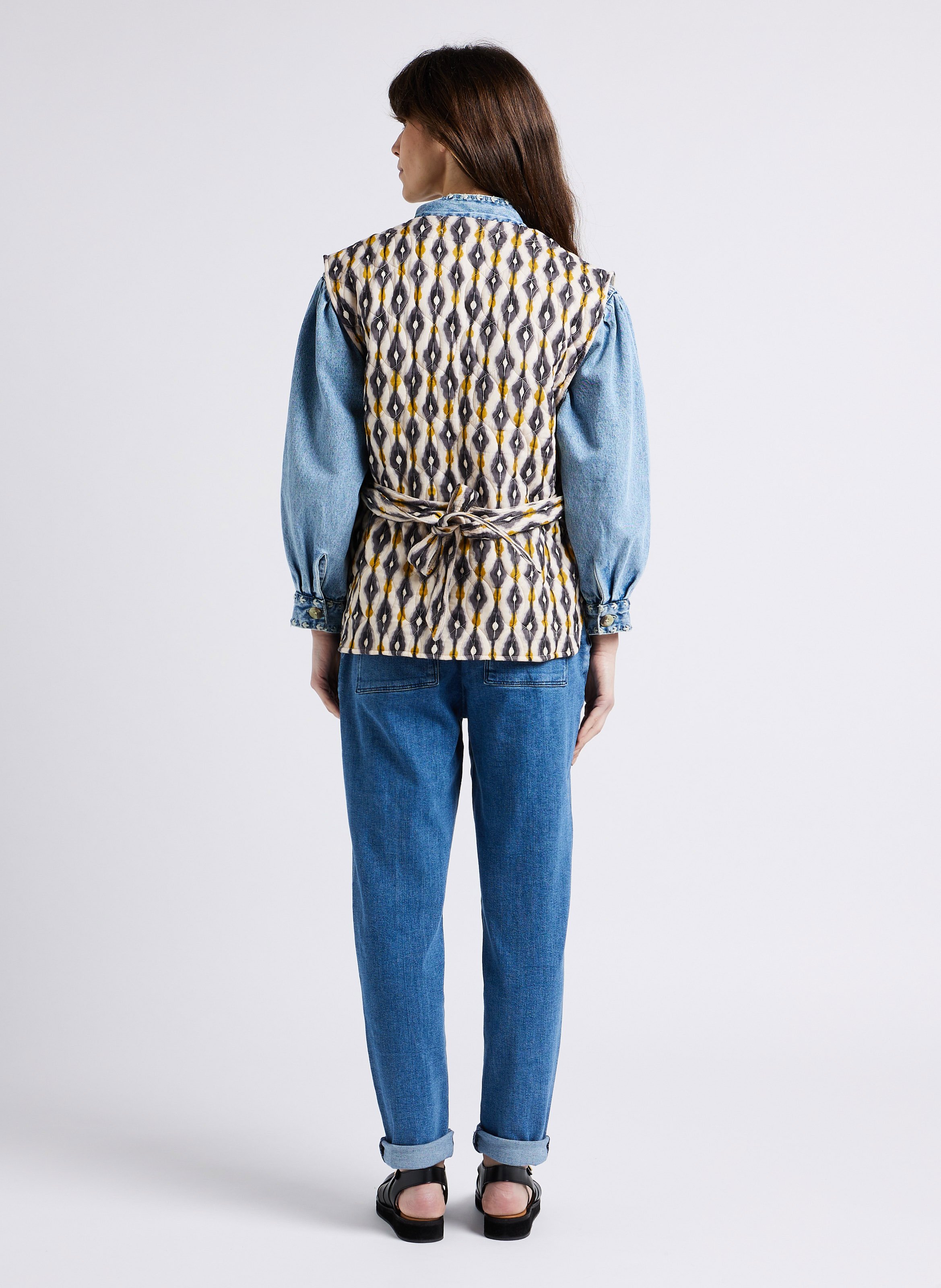 Quilted sleeveless jacket Green