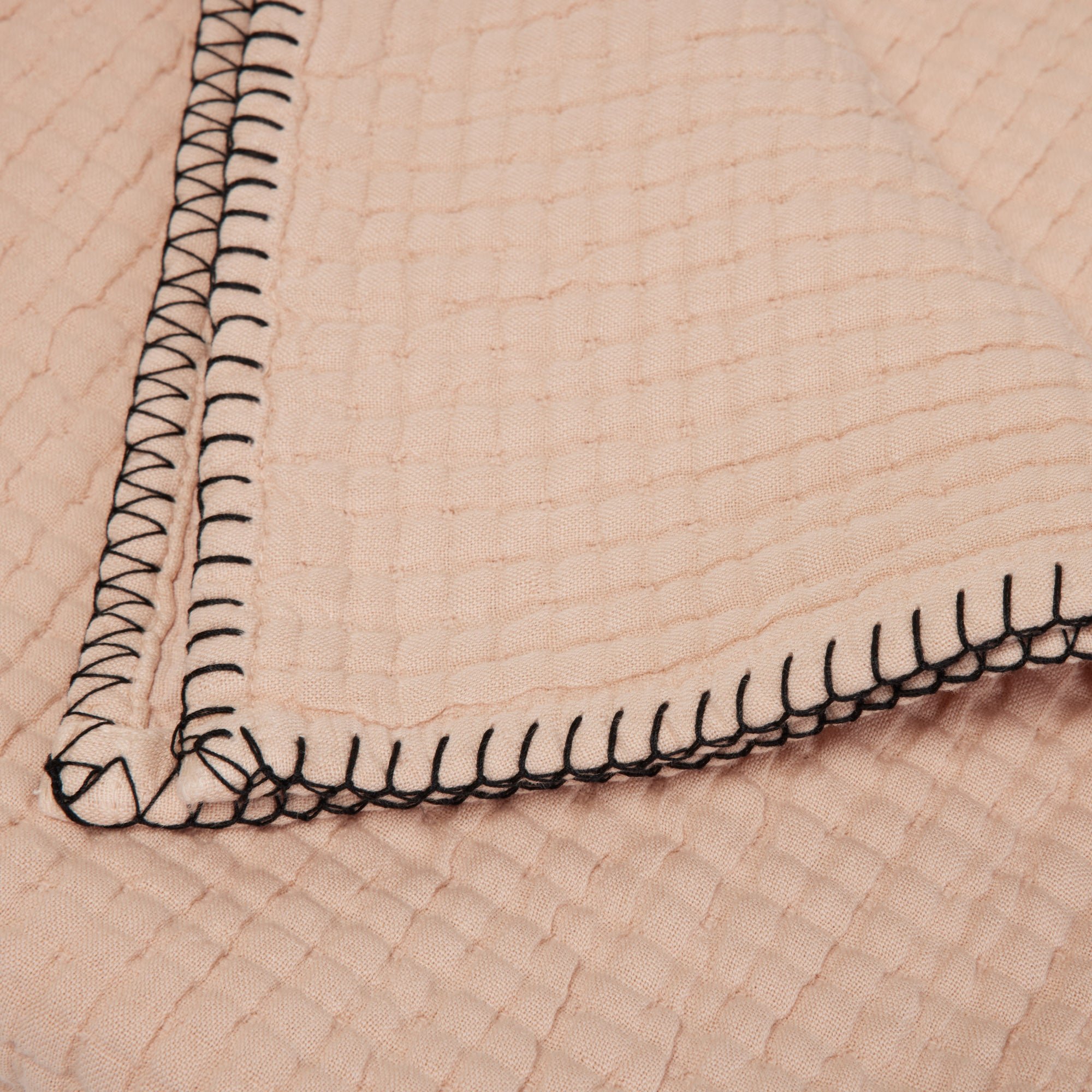 ILARIO - Linen throw MADURA Pink