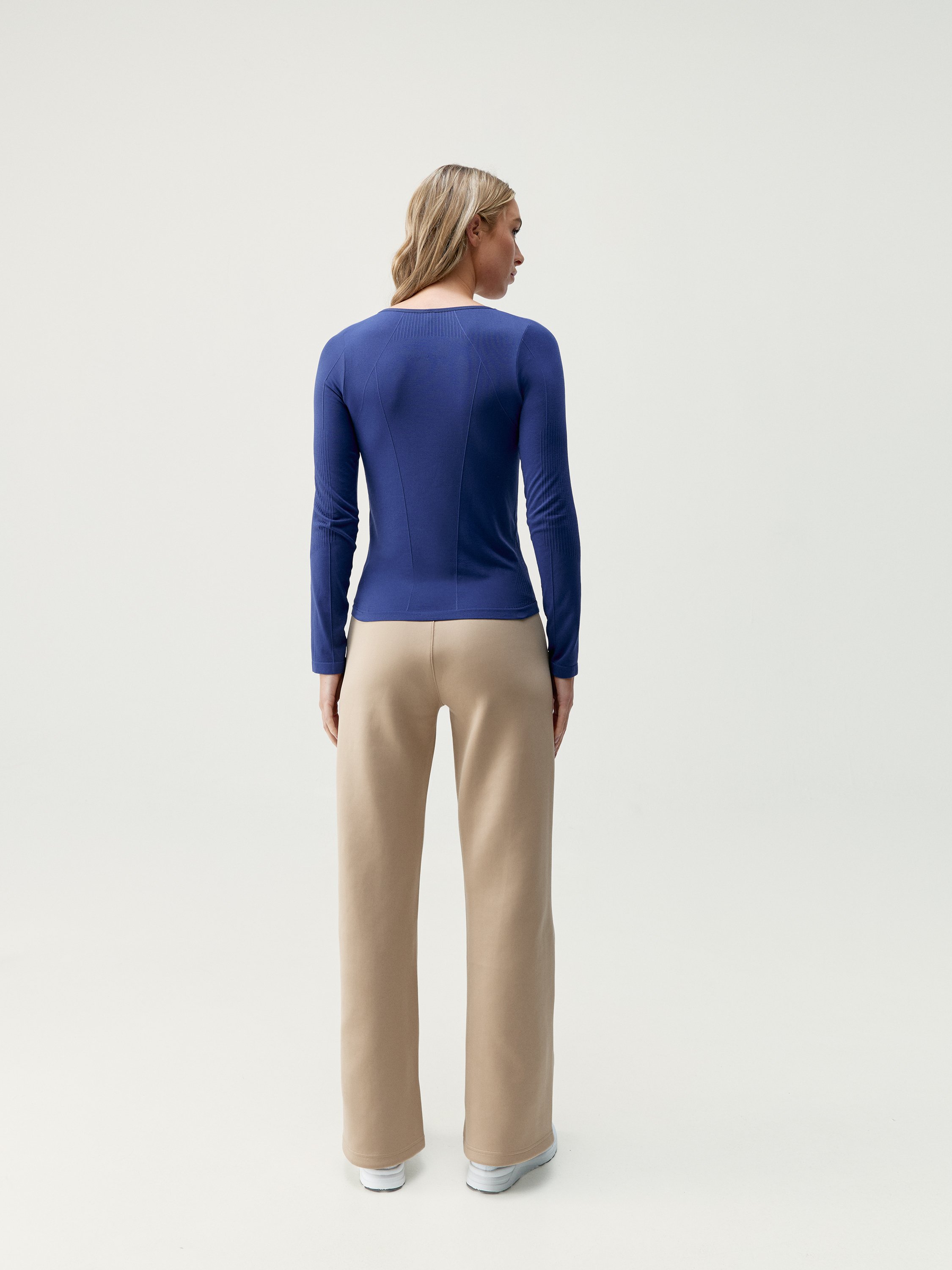 Seamless long-sleeve T-shirts BORN LIVING YOGA Blue