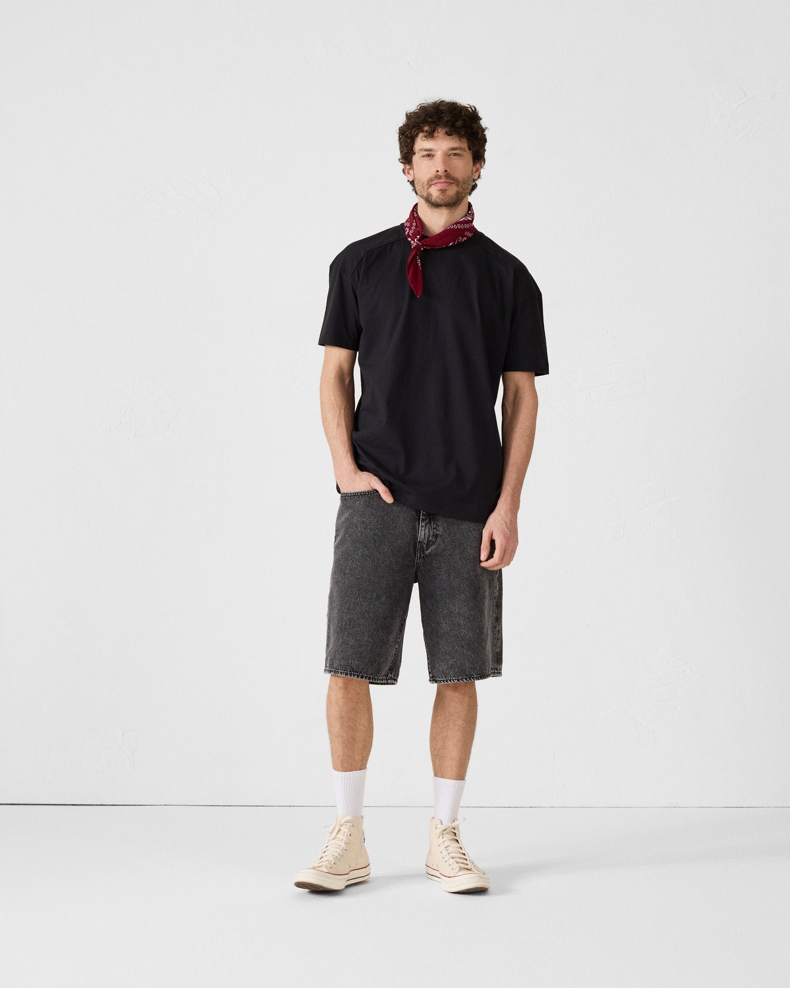 Round neck cotton T-shirt Narong JOTT Black