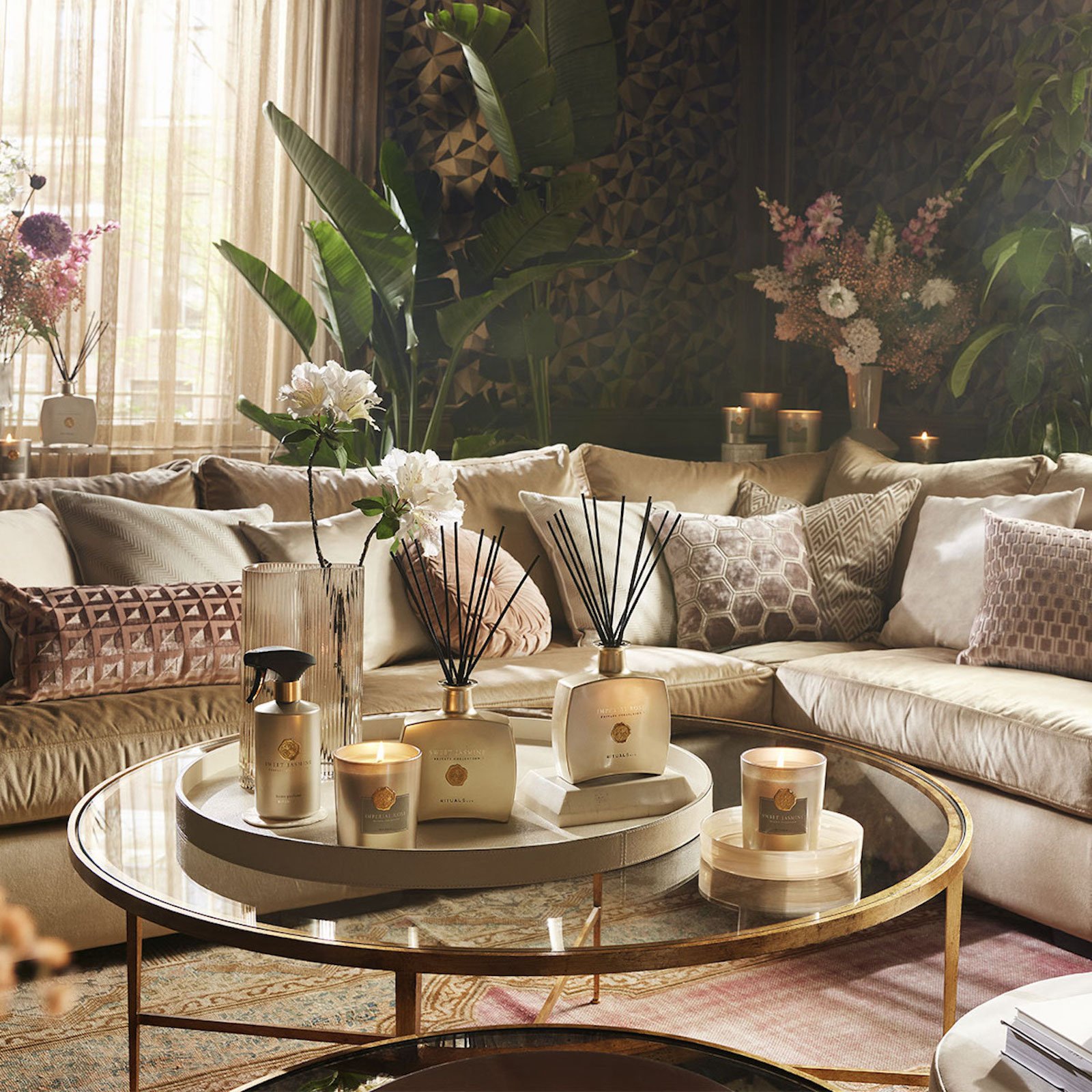 Leiden Handlung Erinnerung rituals duftkerze imperial rose Hollywood