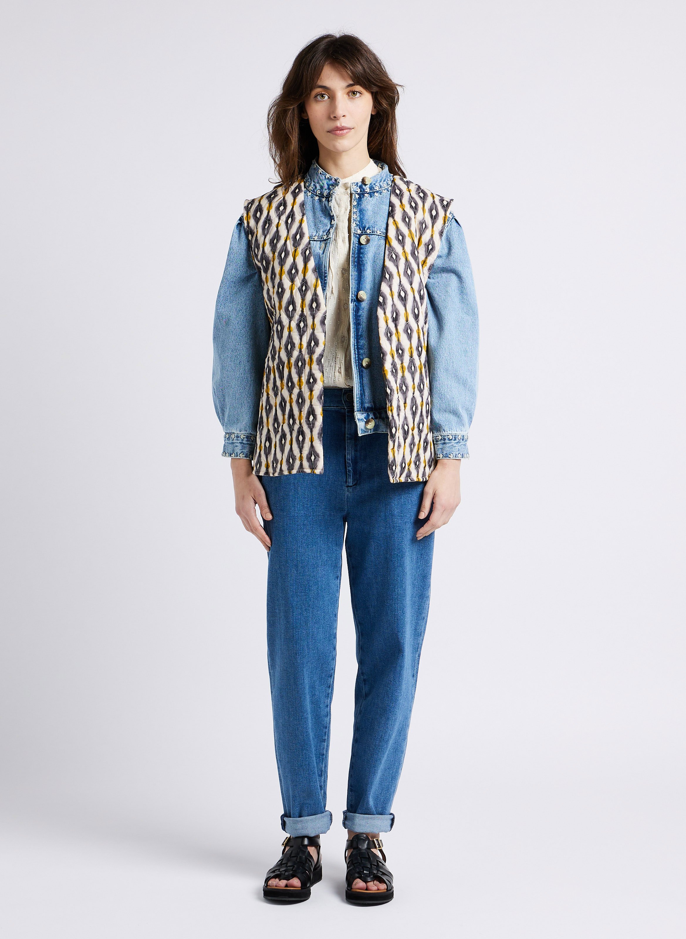 Quilted sleeveless jacket Green