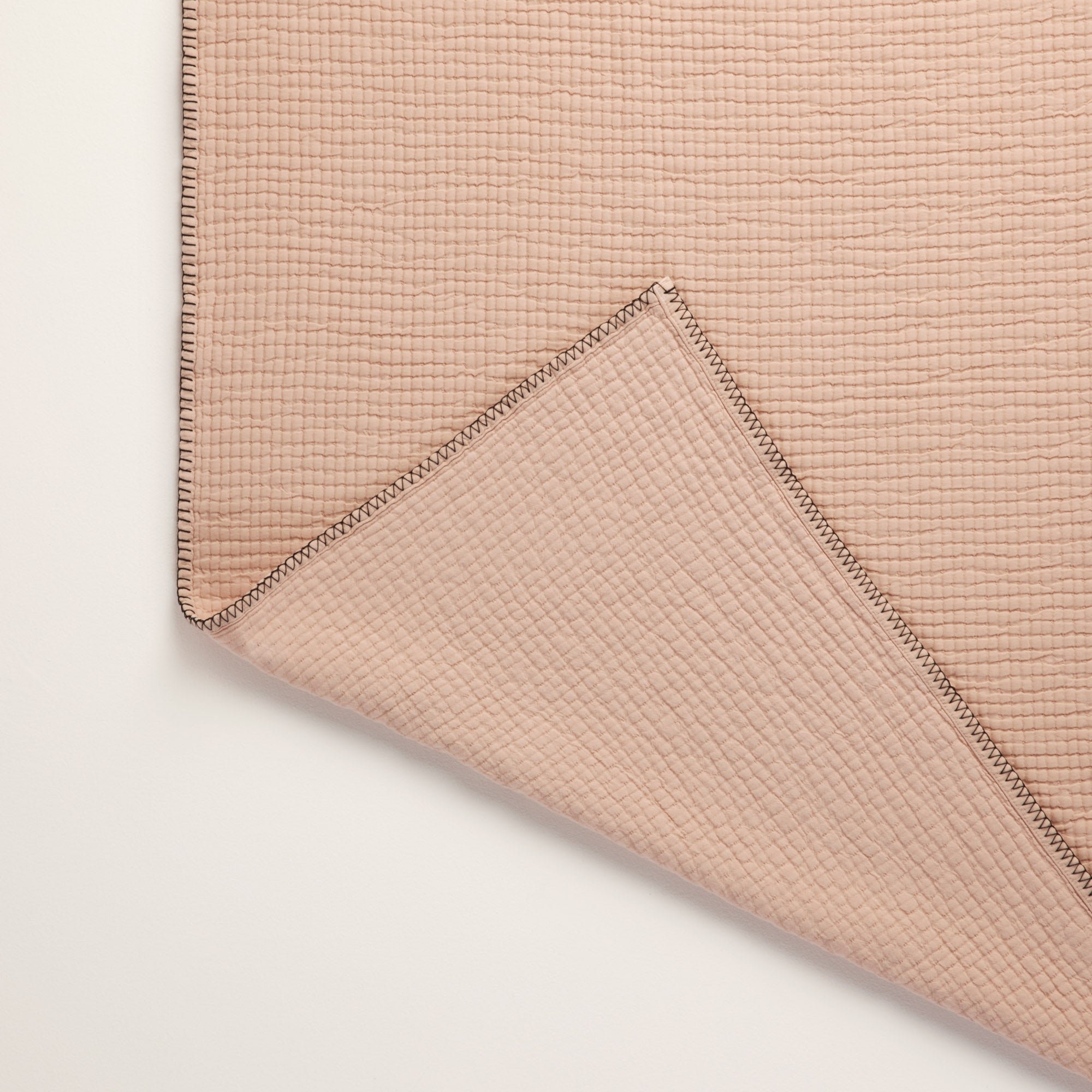 ILARIO - Linen throw MADURA Pink