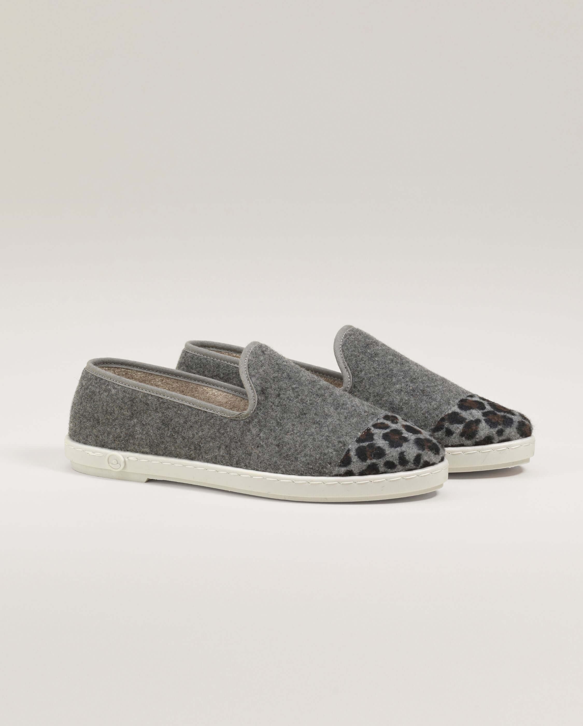 Women's wool slippers, gray leopard ANGARDE Grey