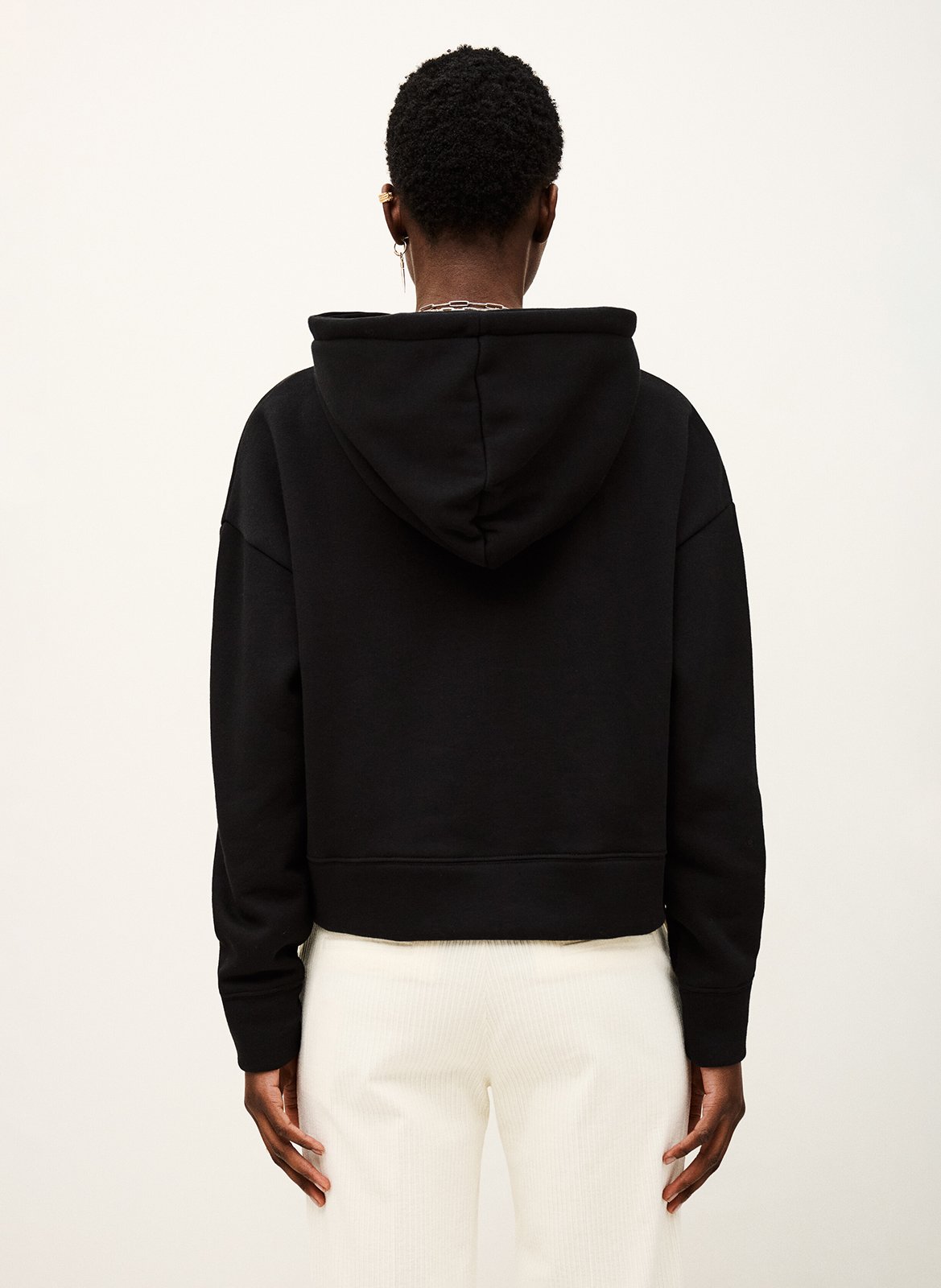 Sweat droit à capuche uni et boutons bijoux BA&SH Noir