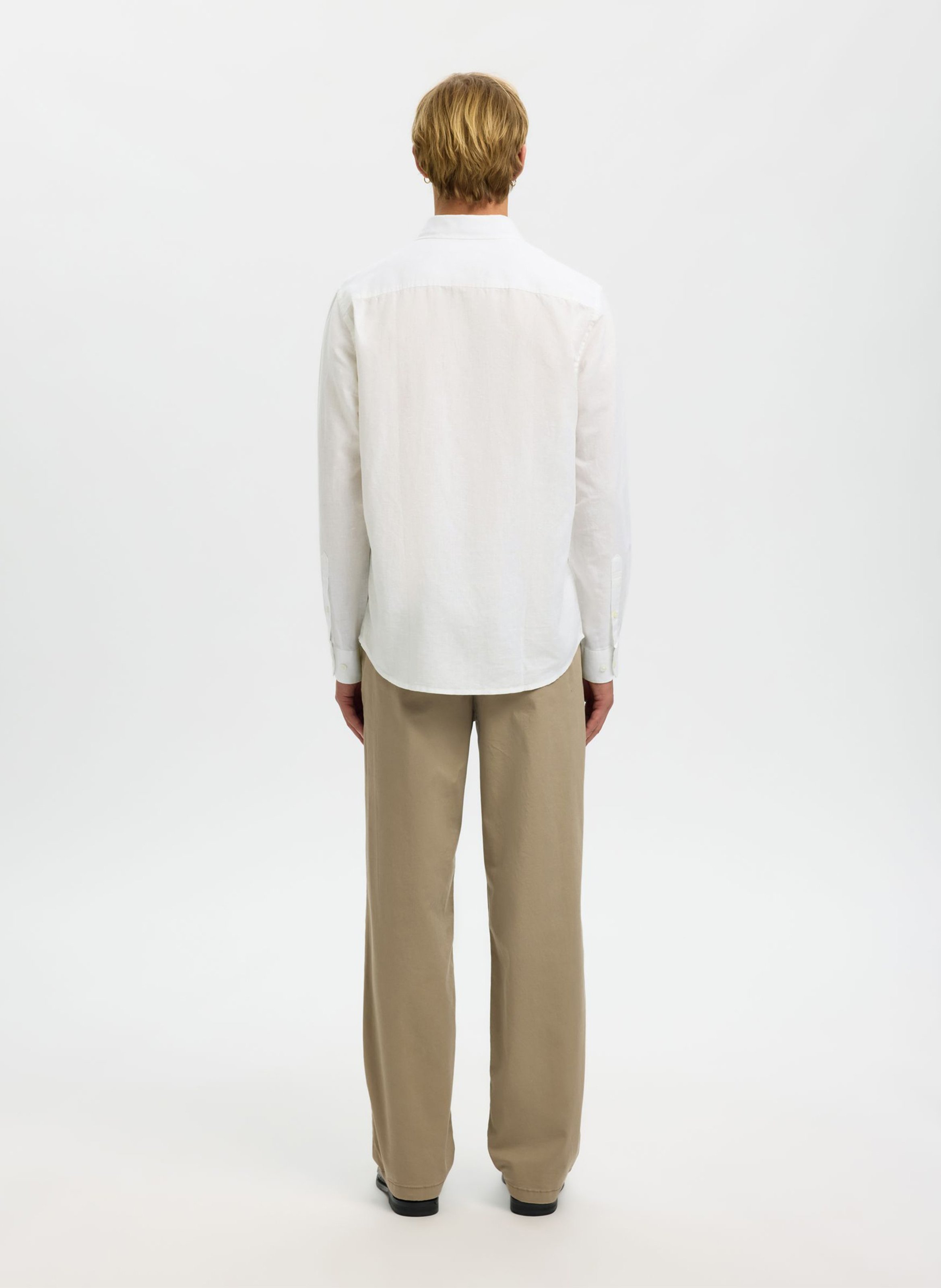 Straight classic collar shirt in linen and cotton blend SELECTED White