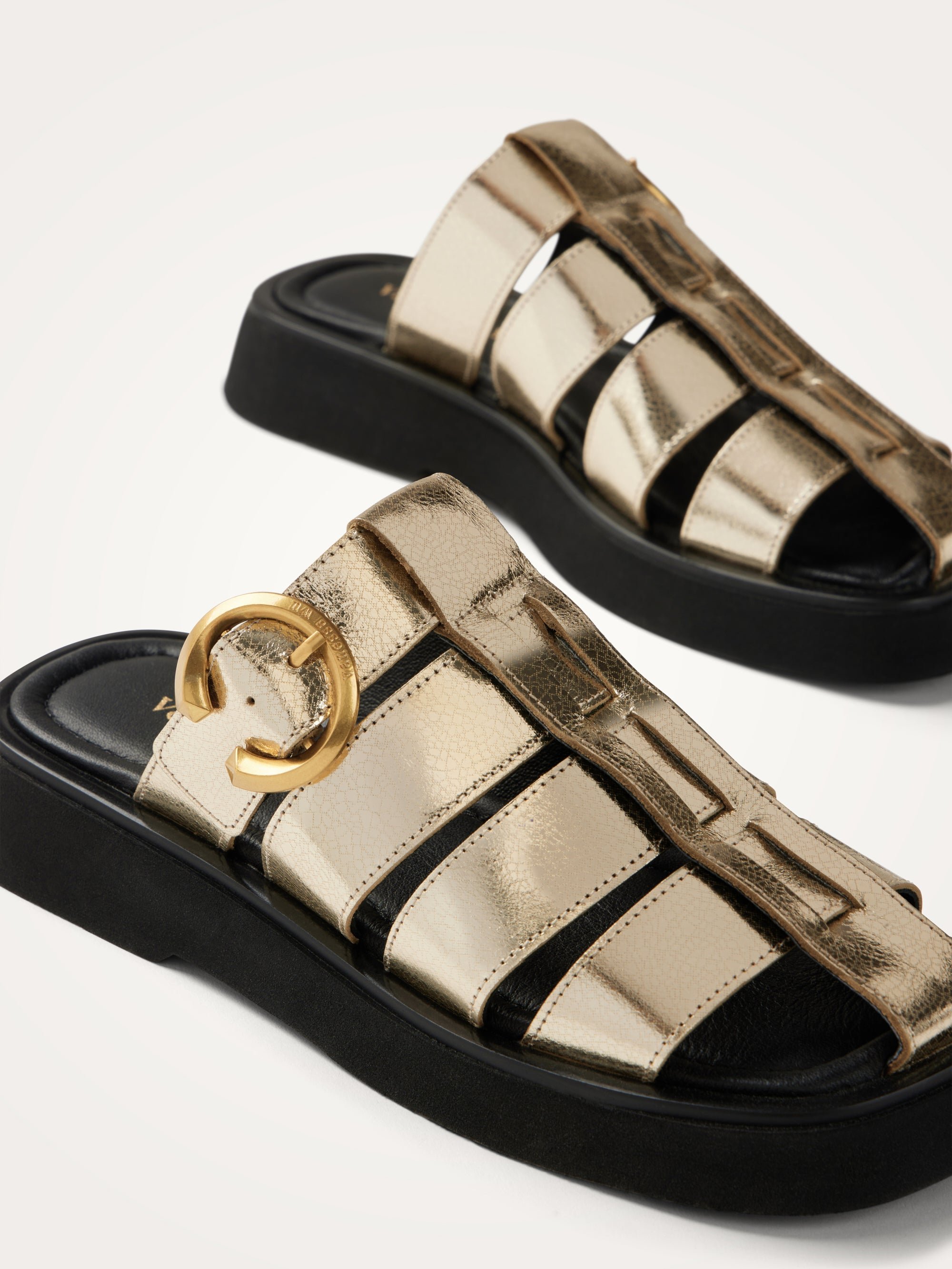 Flat multi-strap leather mules with metallic effect VANESSA WU Golden