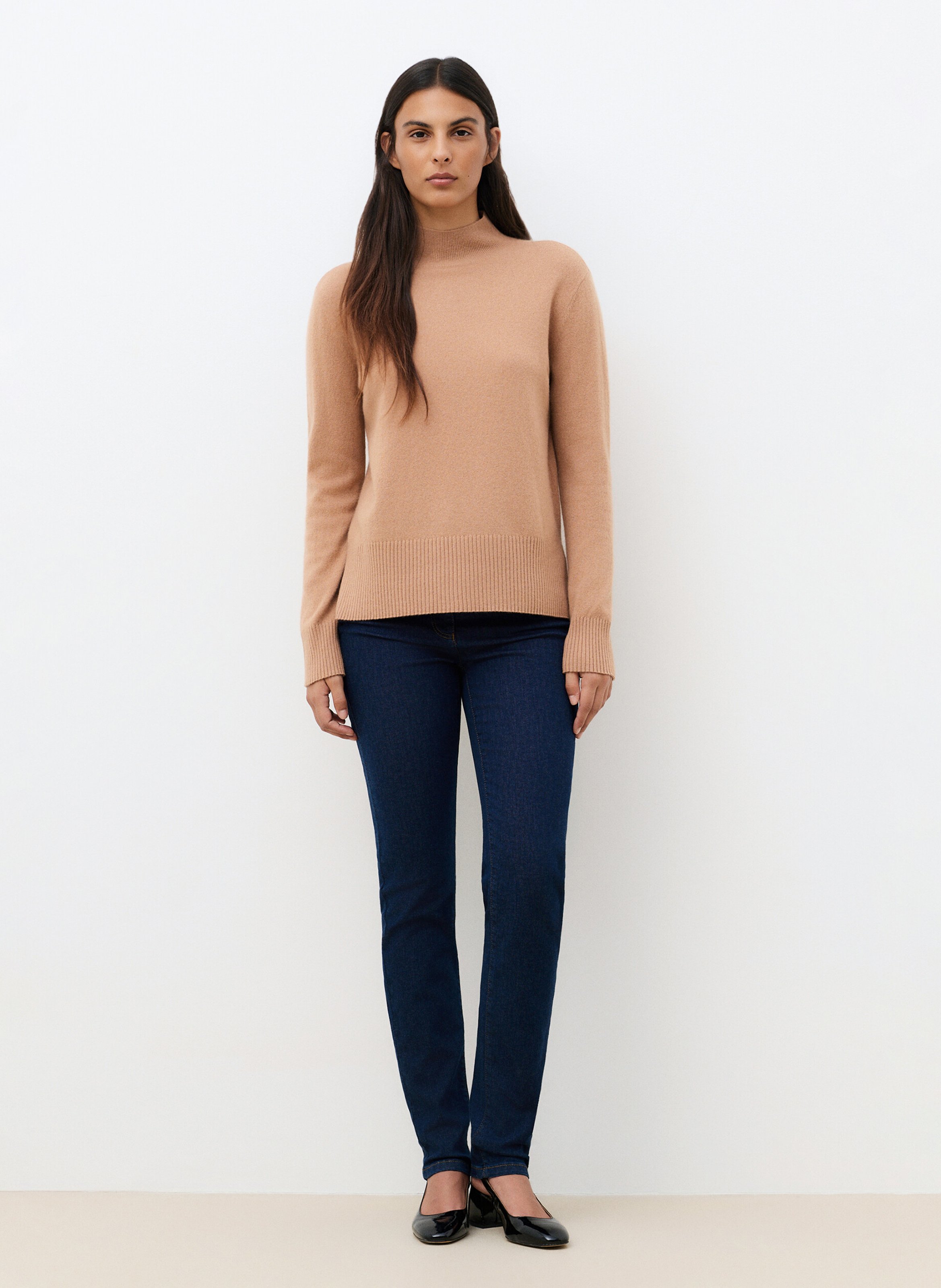 Gerade geschnittener Kaschmirpullover mit Stehkragen | Braun CAROLL Damen