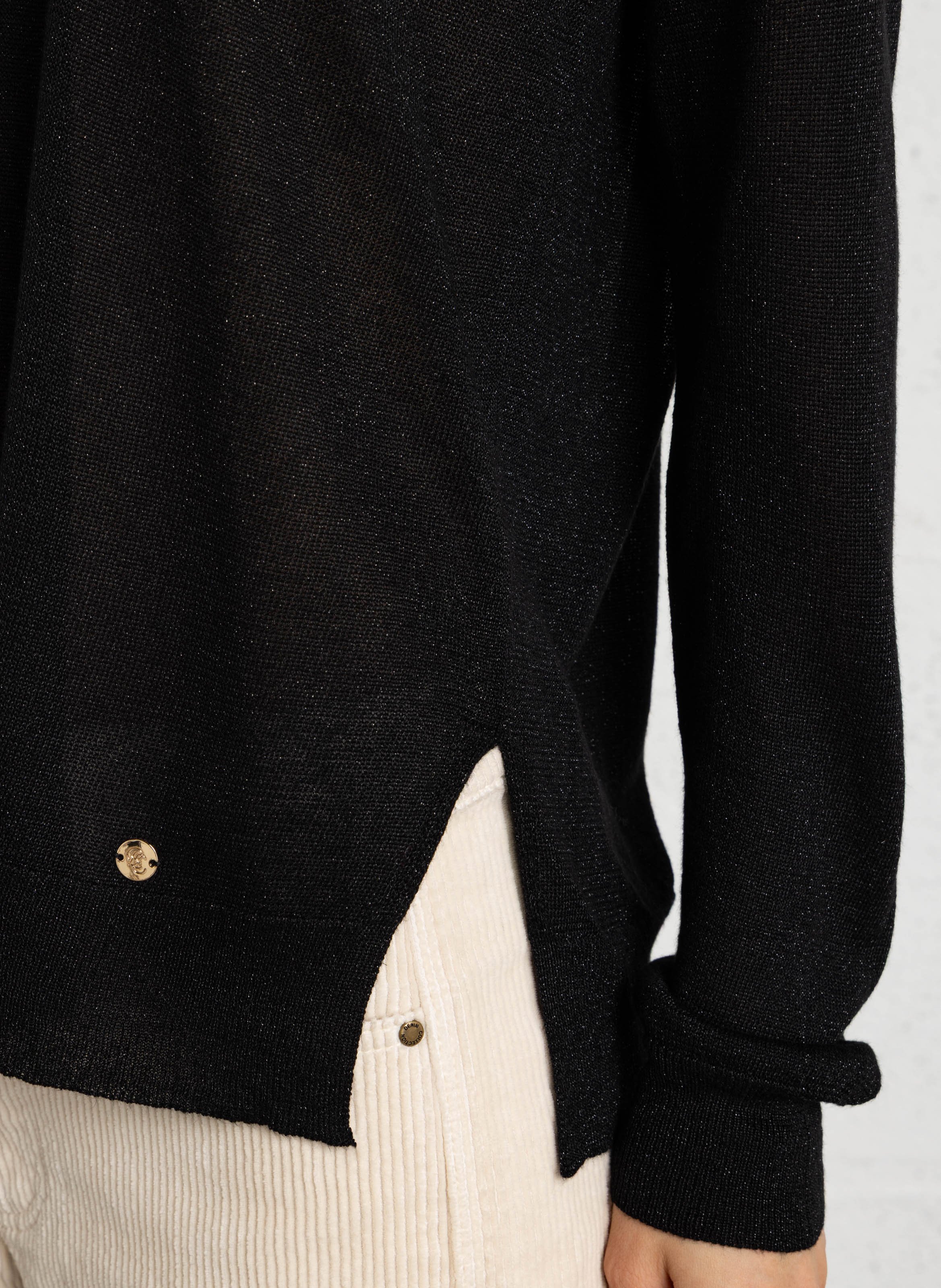Straight Long-Sleeved Top in Fine Knit LA PETITE ETOILE Black