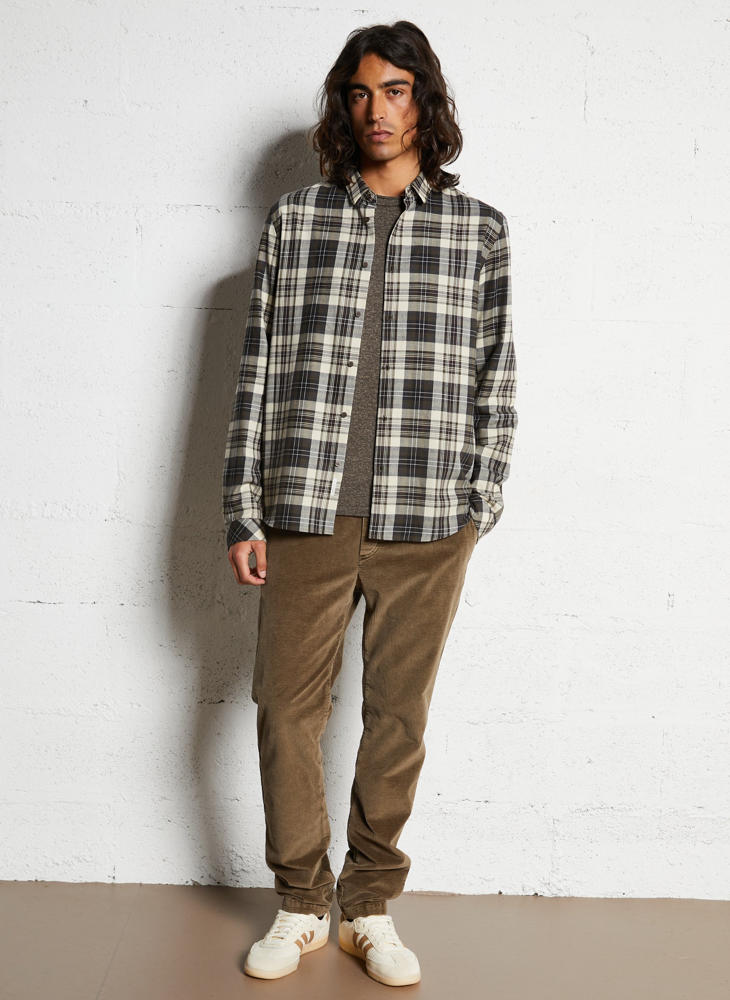 Colonel - Einfarbiges Hemd IKKS Khaki