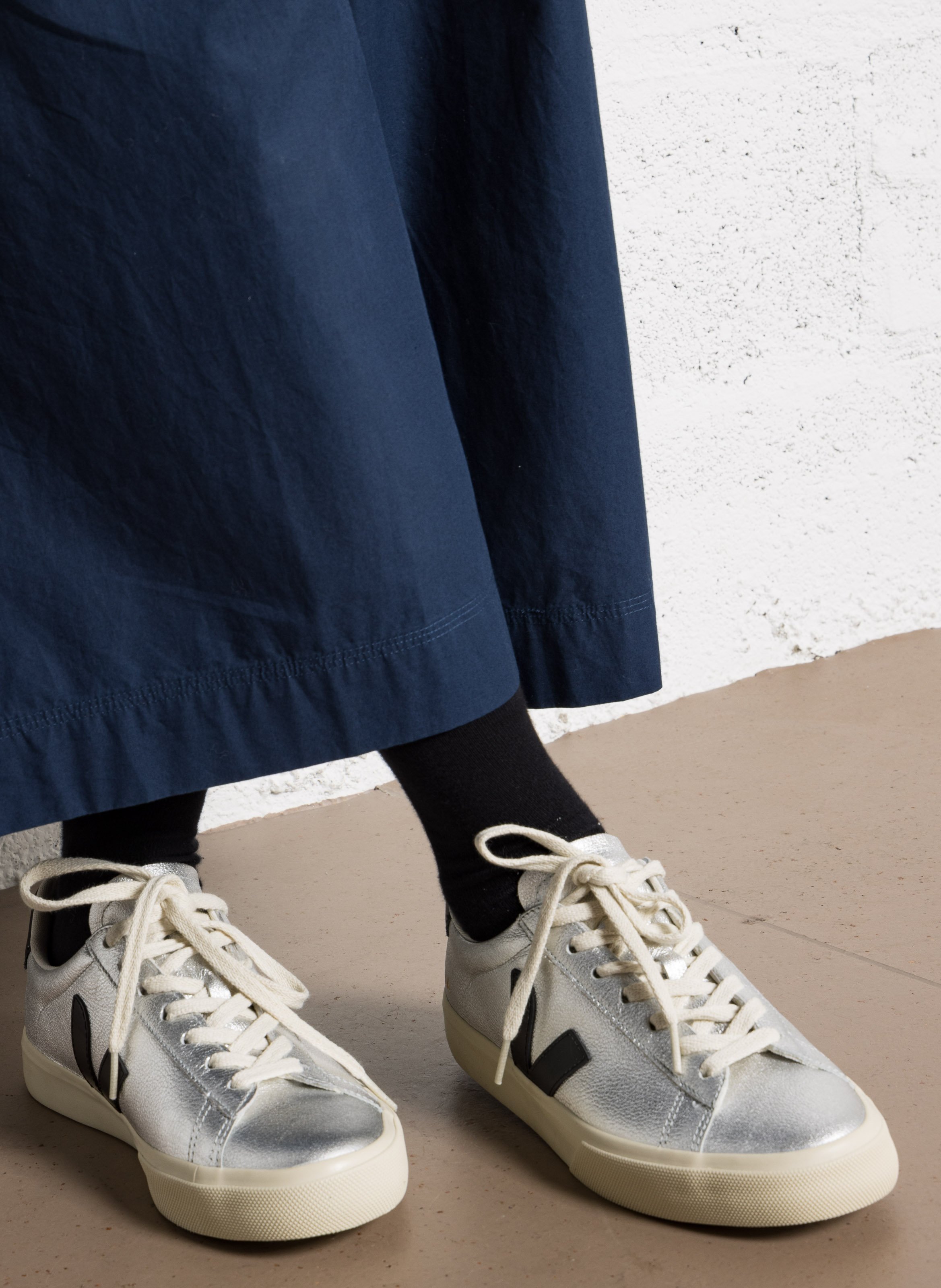 Niedrige Sneaker im Material-Mix VEJA Silber