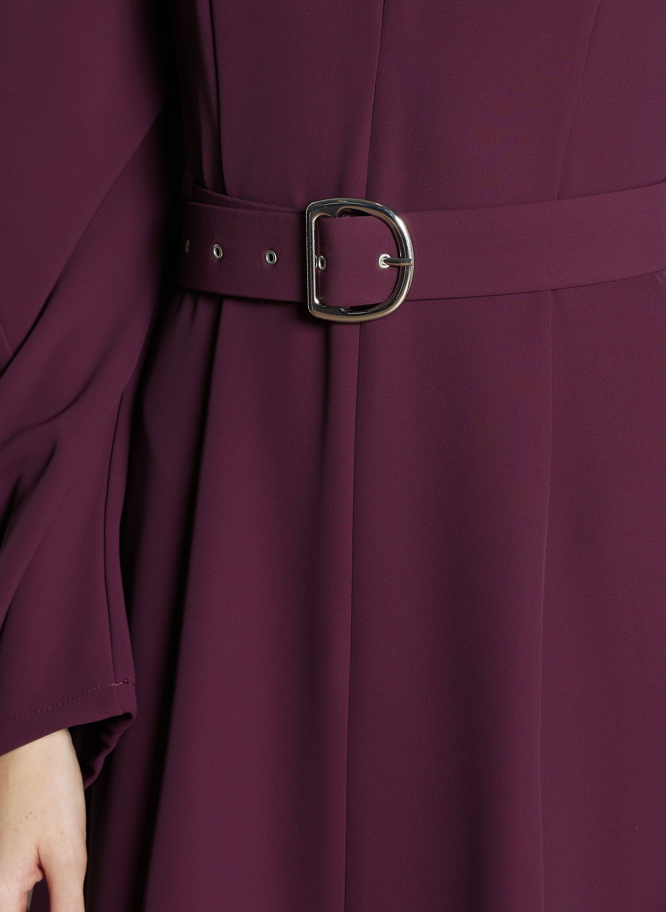 Robe courte ajustée col V IMPERIAL Violet