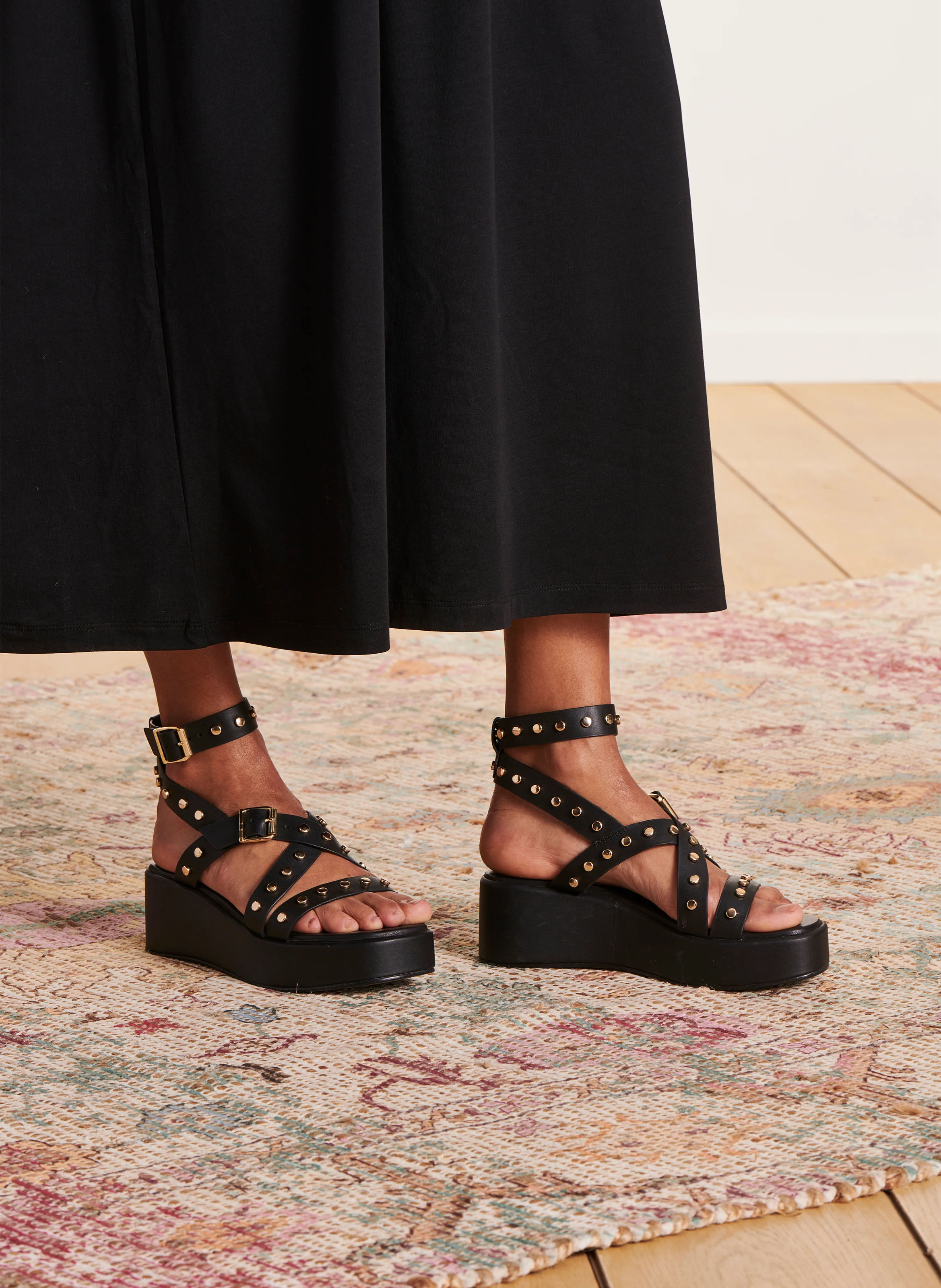 Plateau-Sandalen aus Leder LA FEE MARABOUTEE Schwarz