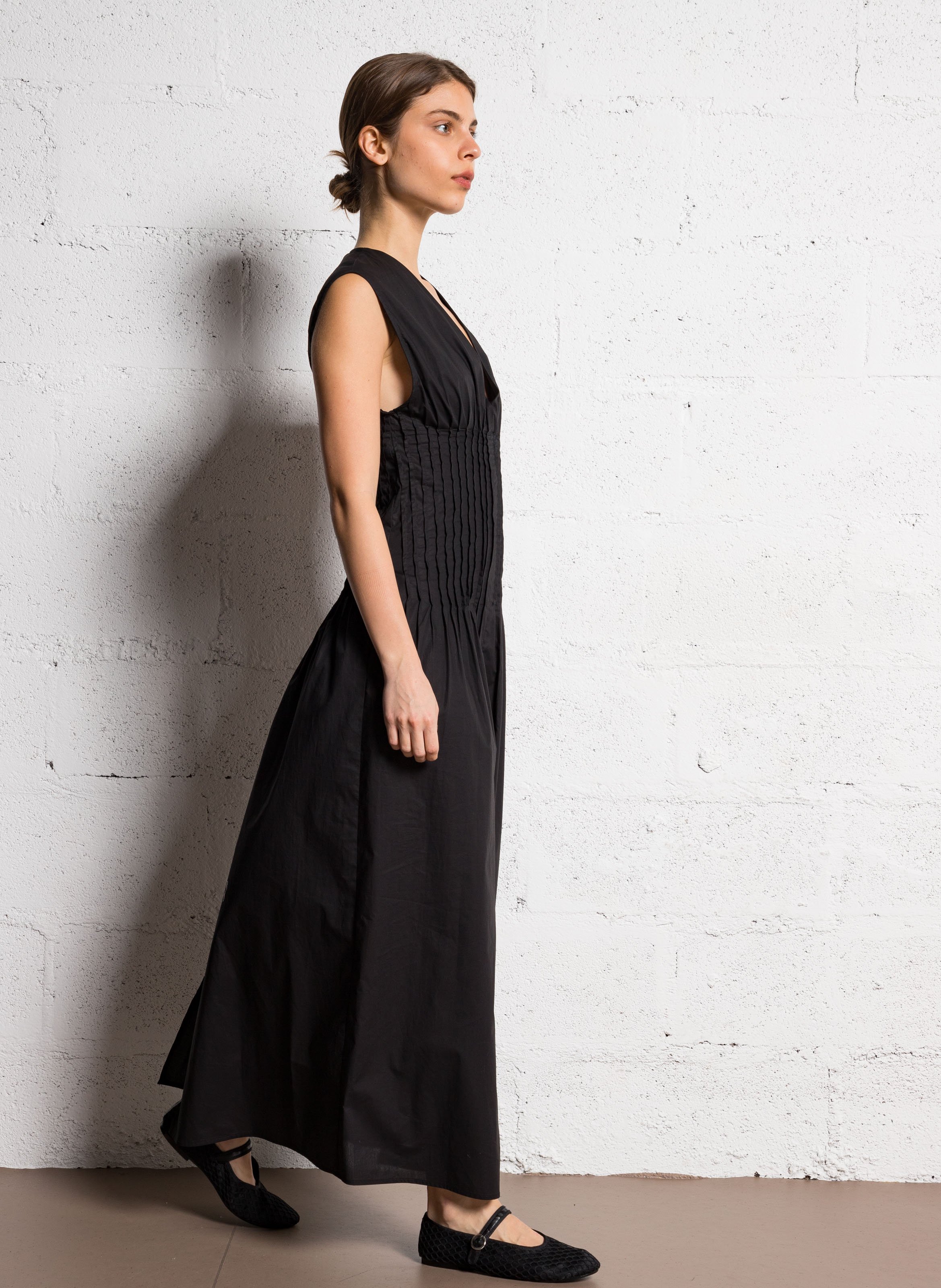Long pleated cotton dress ATTIC AND BARN Black