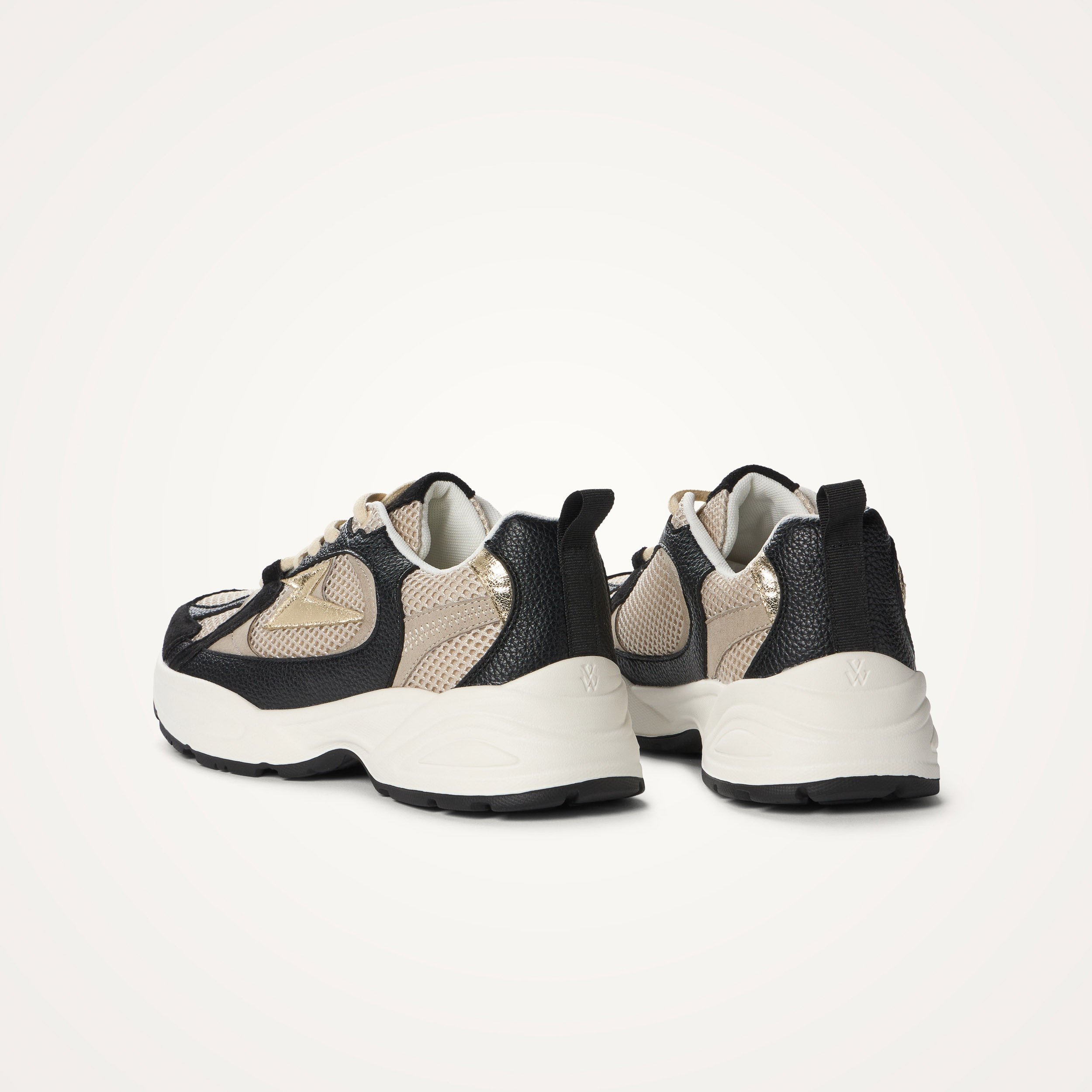 Low mesh sneakers VANESSA WU Black