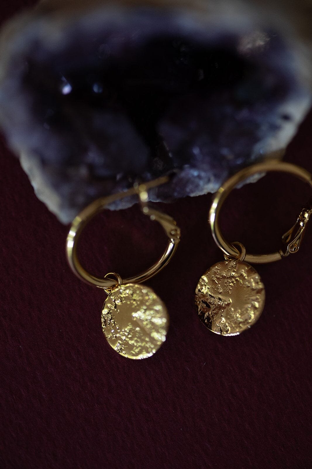 Small round hammered gold plated hoop earrings MONSIEUR SIMONE Golden