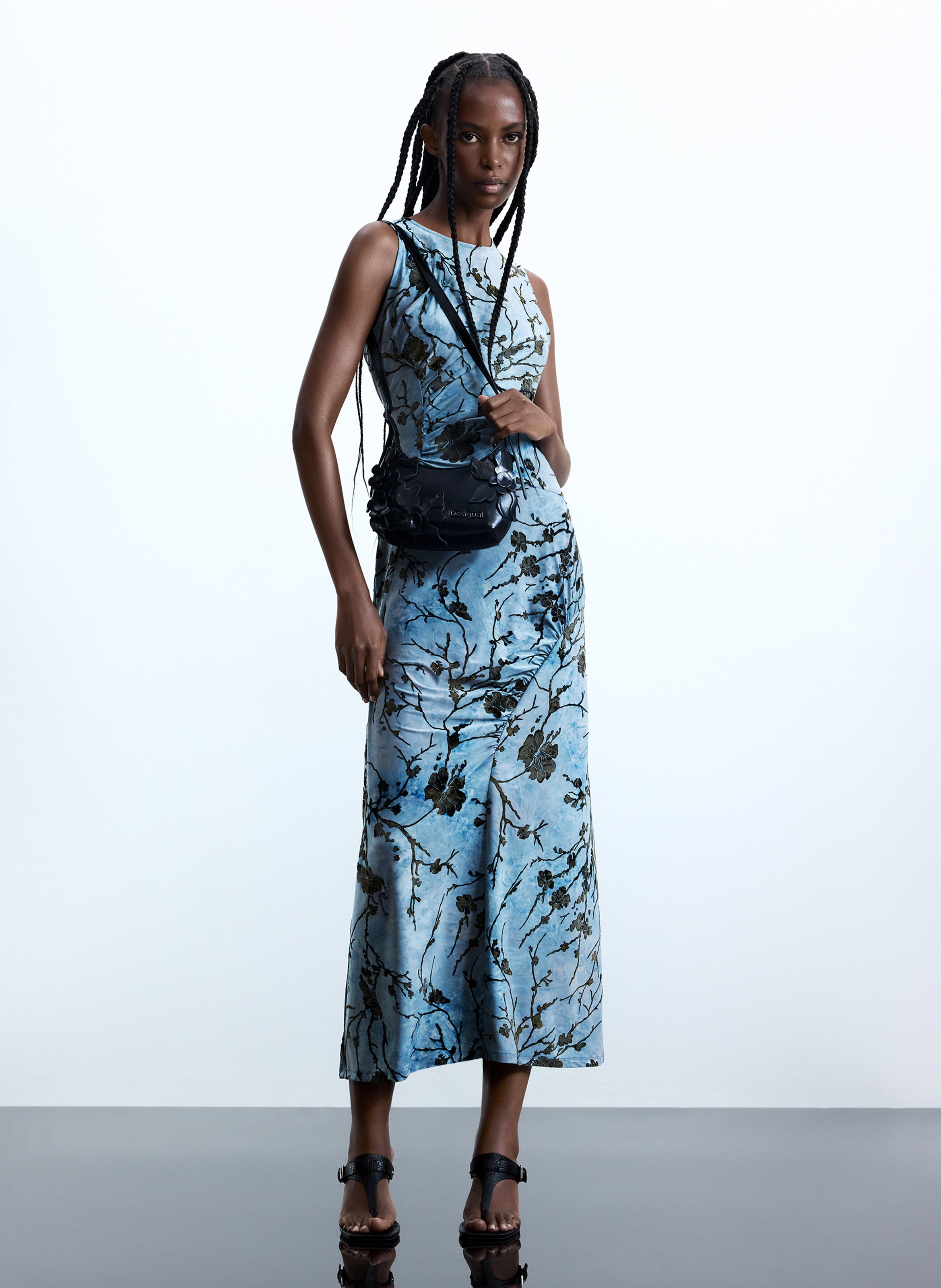 Langes, tailliertes Kleid DESIGUAL Blau