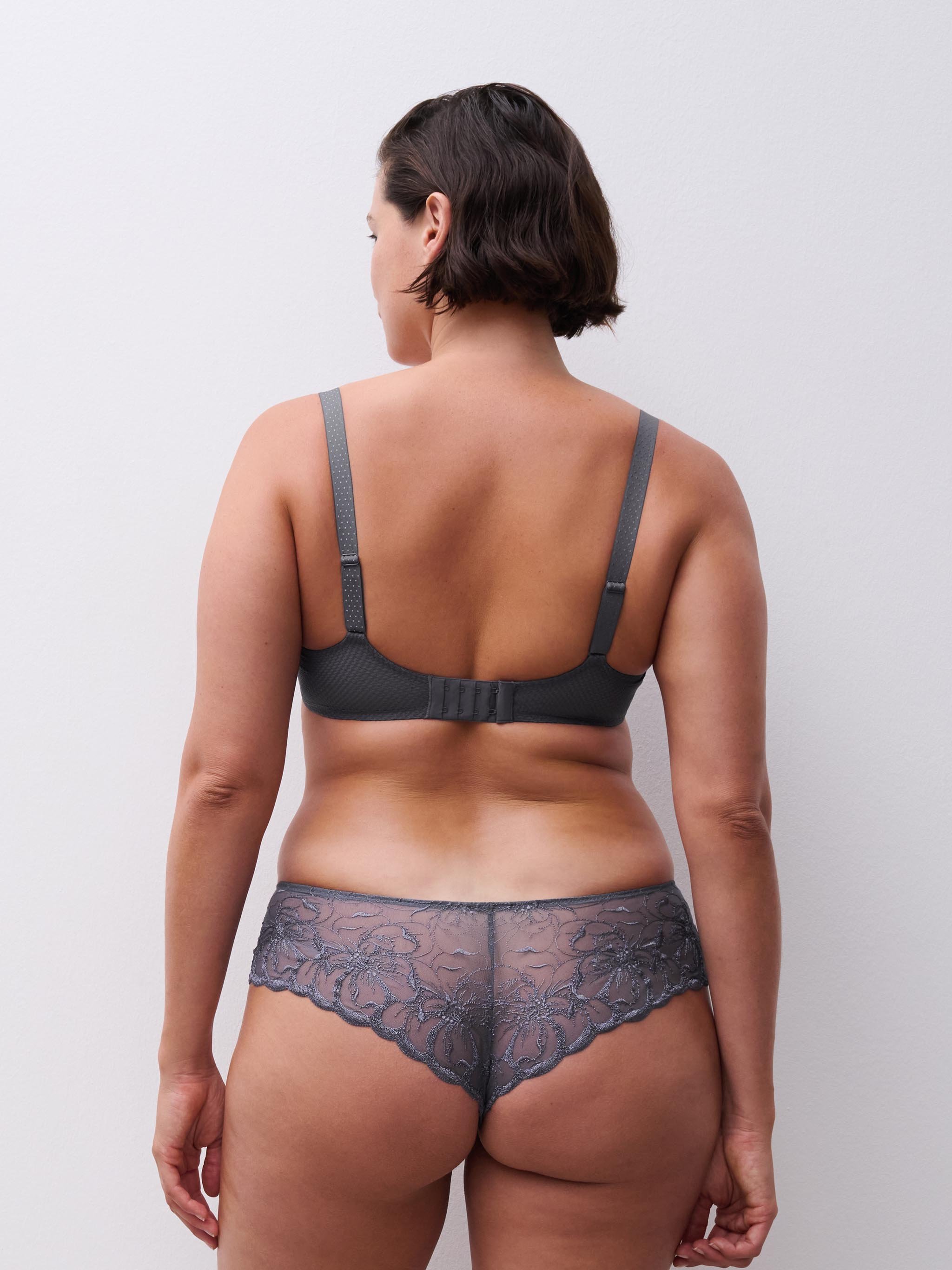 Memory foam balcony bra with floral embroidery CHANTELLE Grey