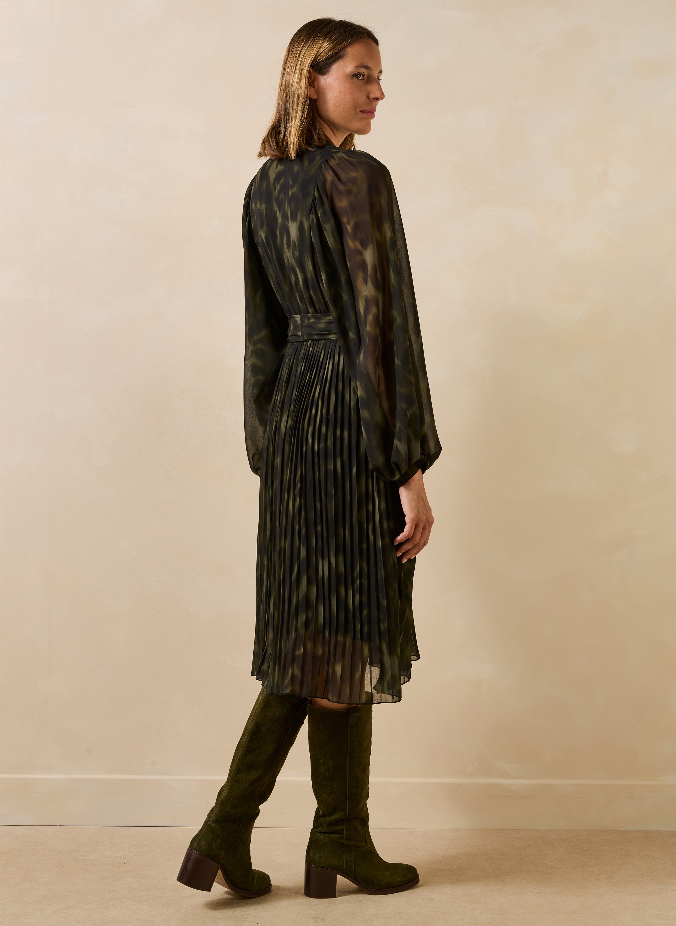 Robe midi col tunisien imprimée  LA FEE MARABOUTEE Kaki