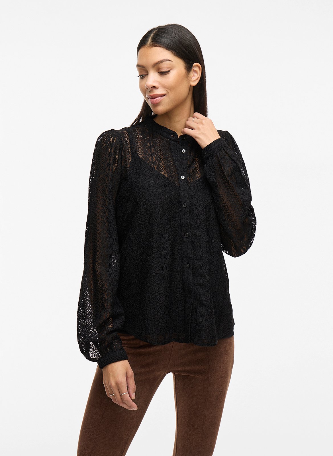 Blouse col mao brodée  VILA