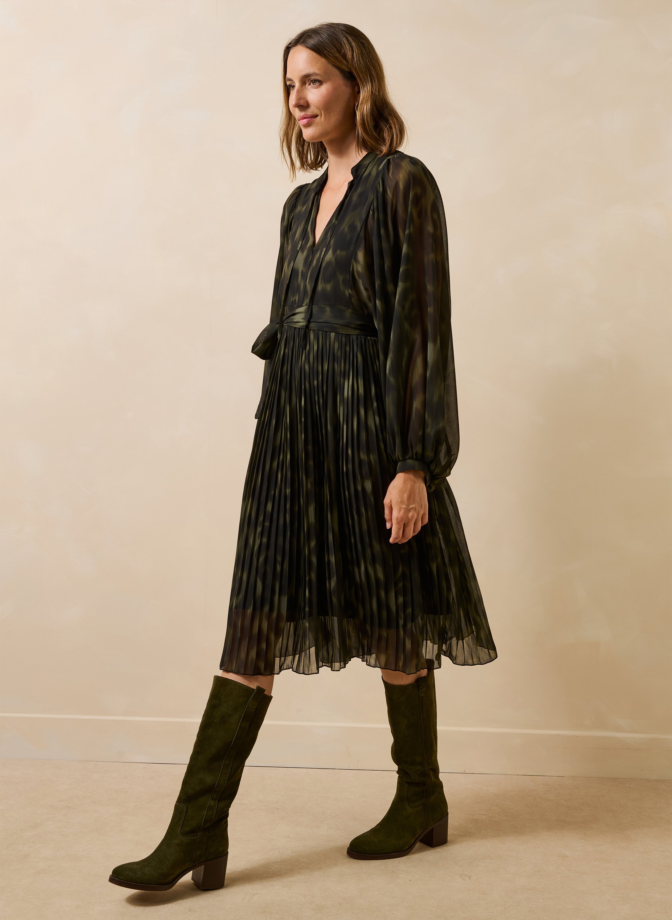 Robe midi col tunisien imprimée  LA FEE MARABOUTEE Kaki