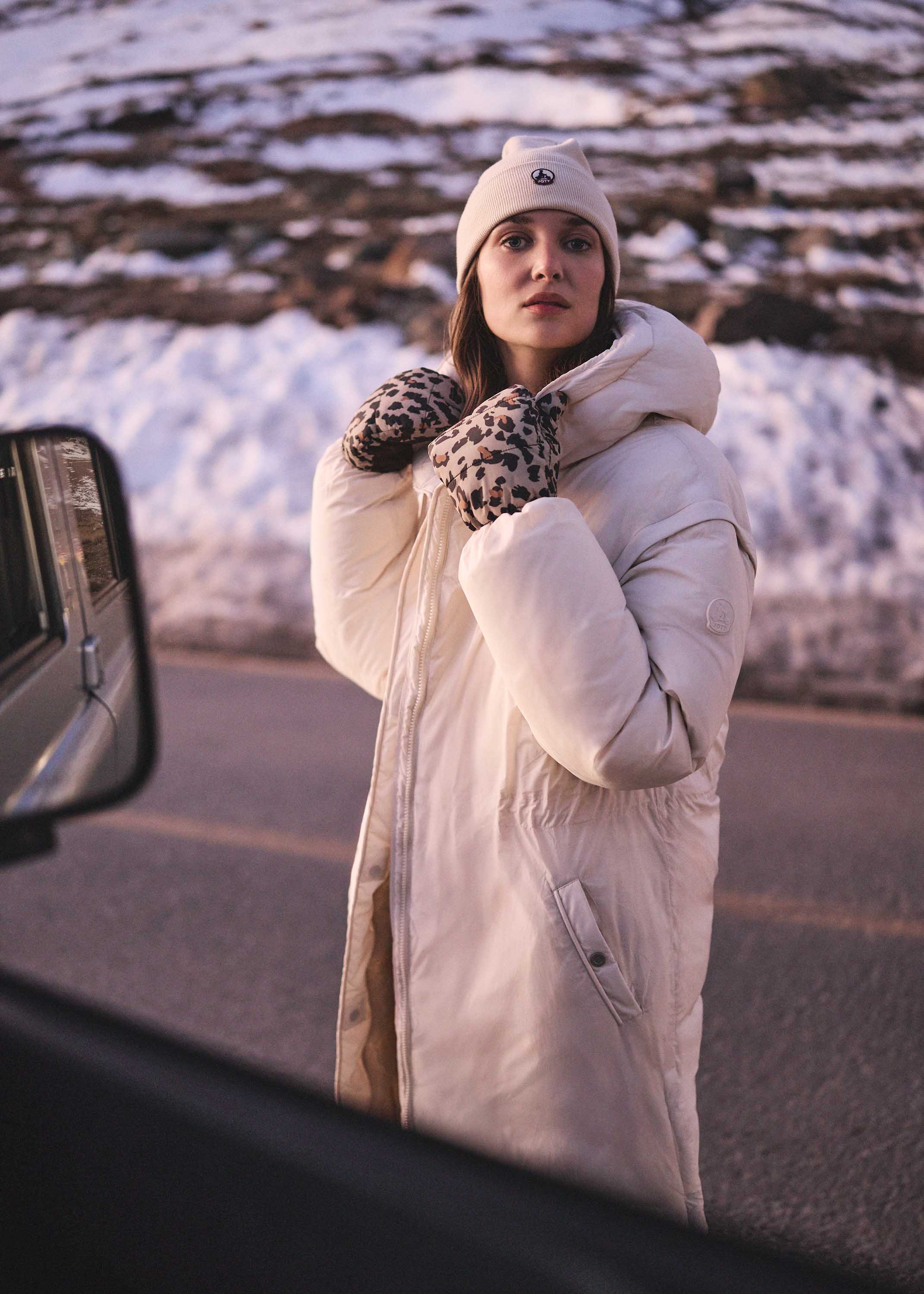 Long stretch padded coat for extreme cold - Brooke JOTT White