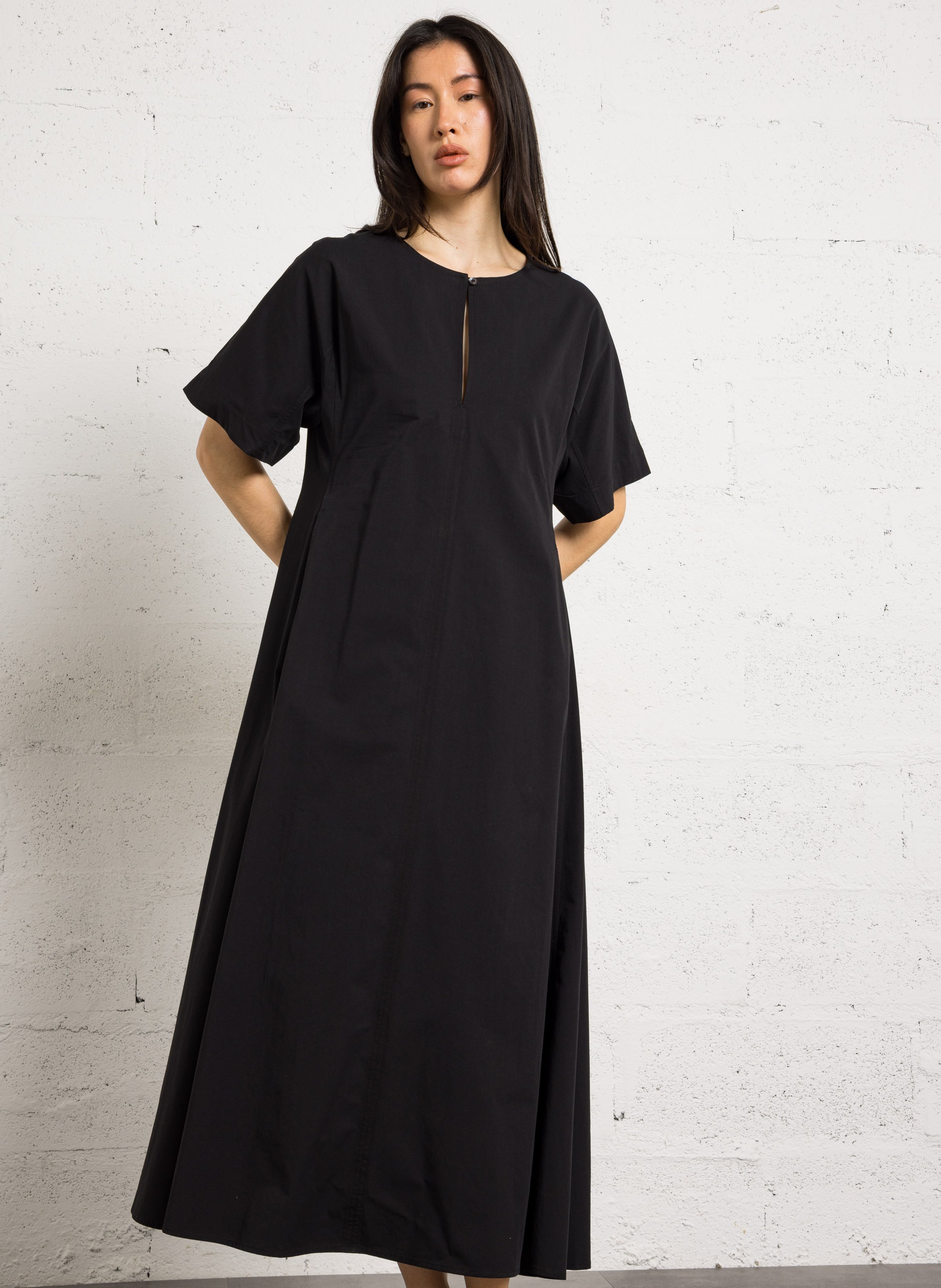 Langes einfarbiges Kleid RUE DE TOKYO