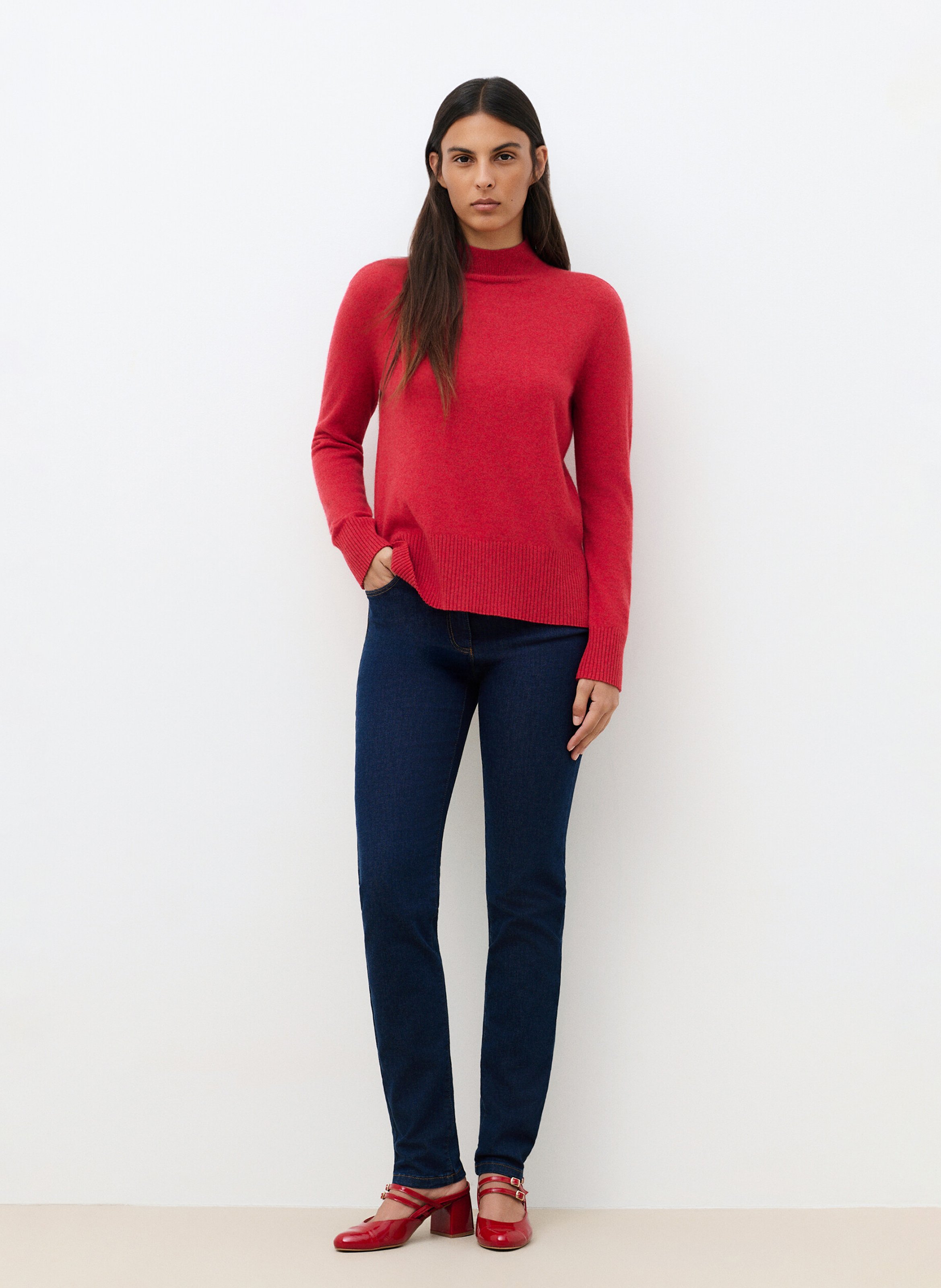 Gerade geschnittener Kaschmirpullover mit Stehkragen CAROLL Rot