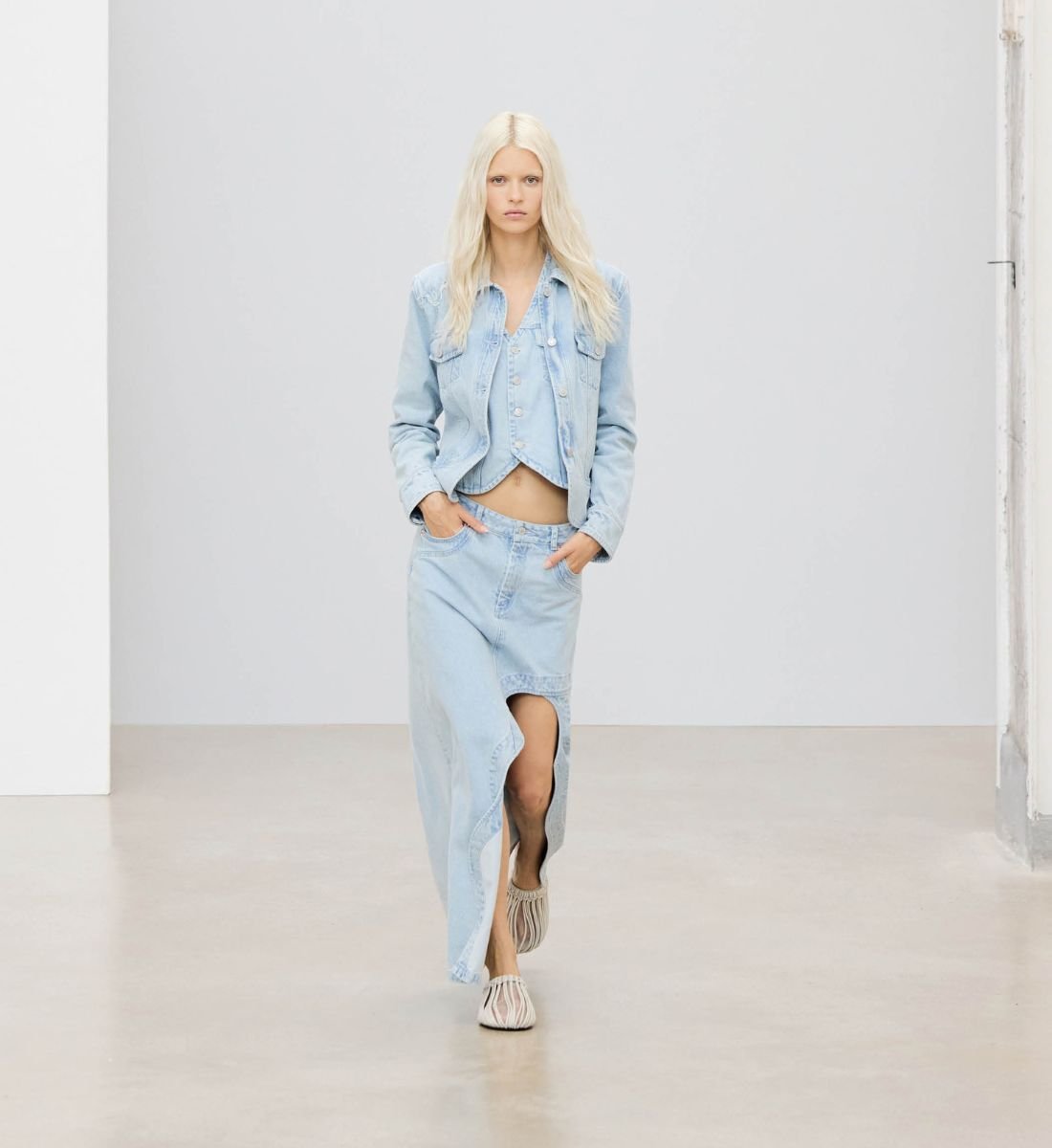 Denim skirt ALOHAS Blue