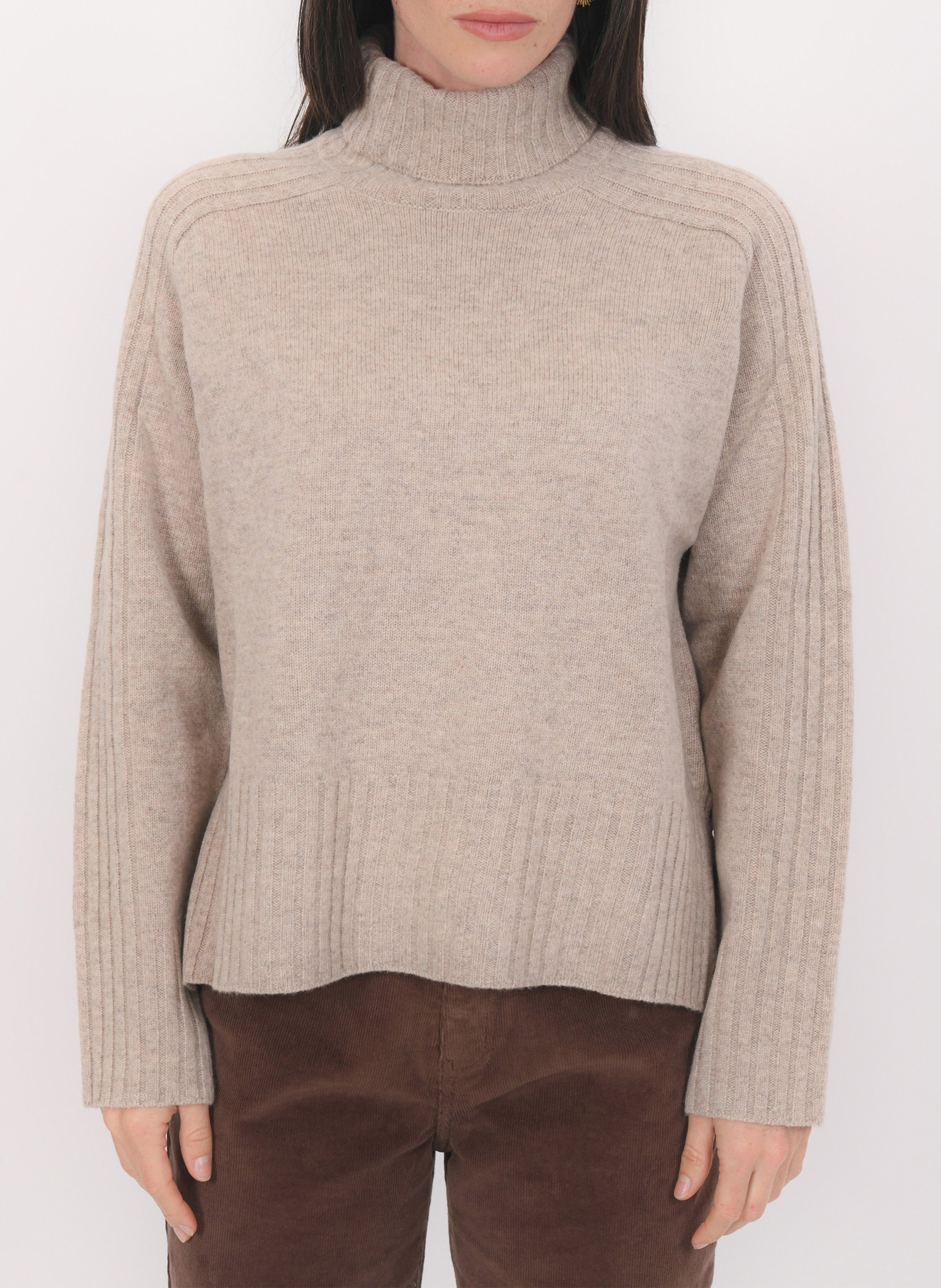 Oversize Rollkragenpullover aus Wolle und Kaschmir KOOKAI