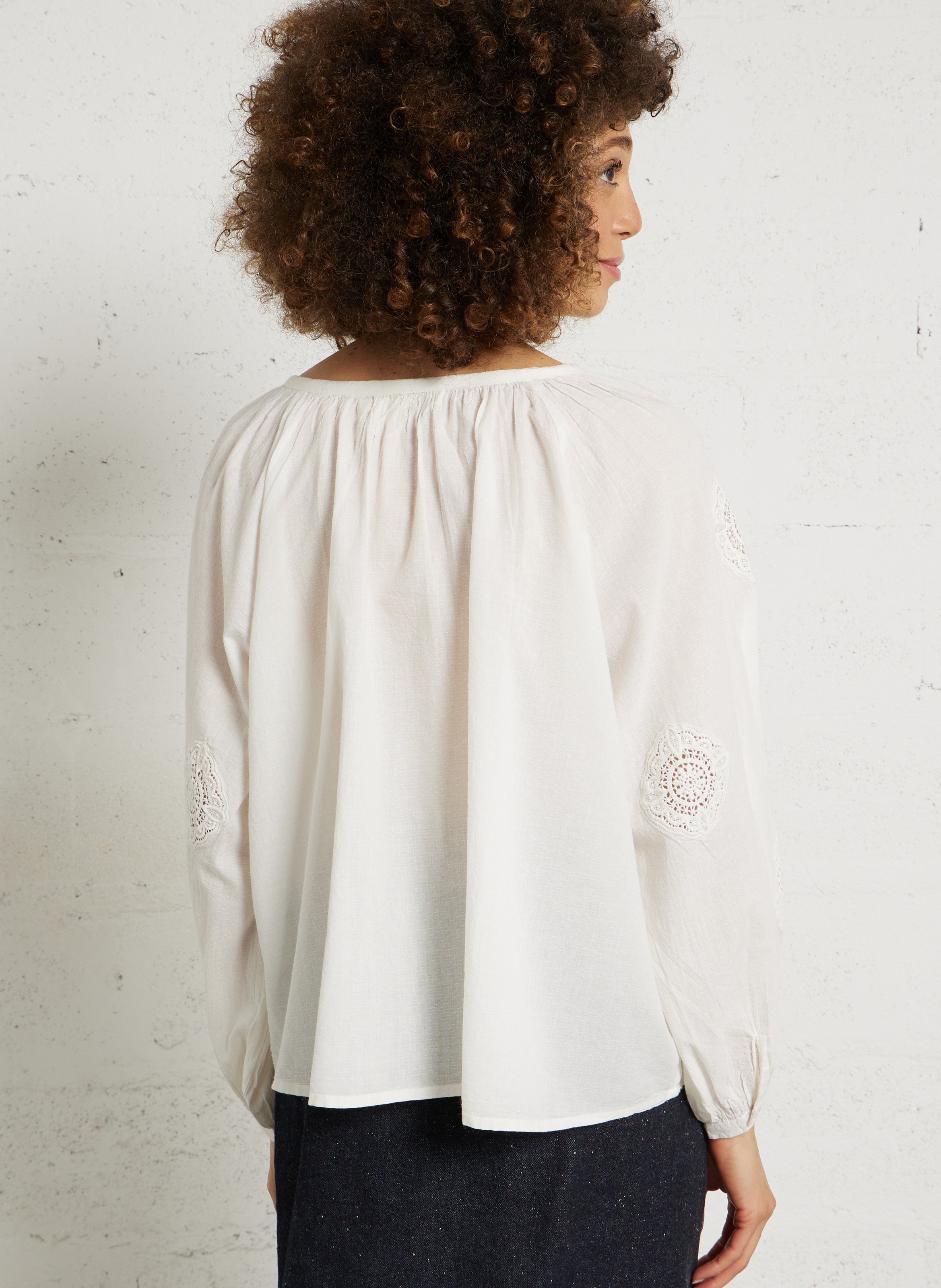 Weite Baumwollbluse mit Stickerei LA PETITE ETOILE Weiss