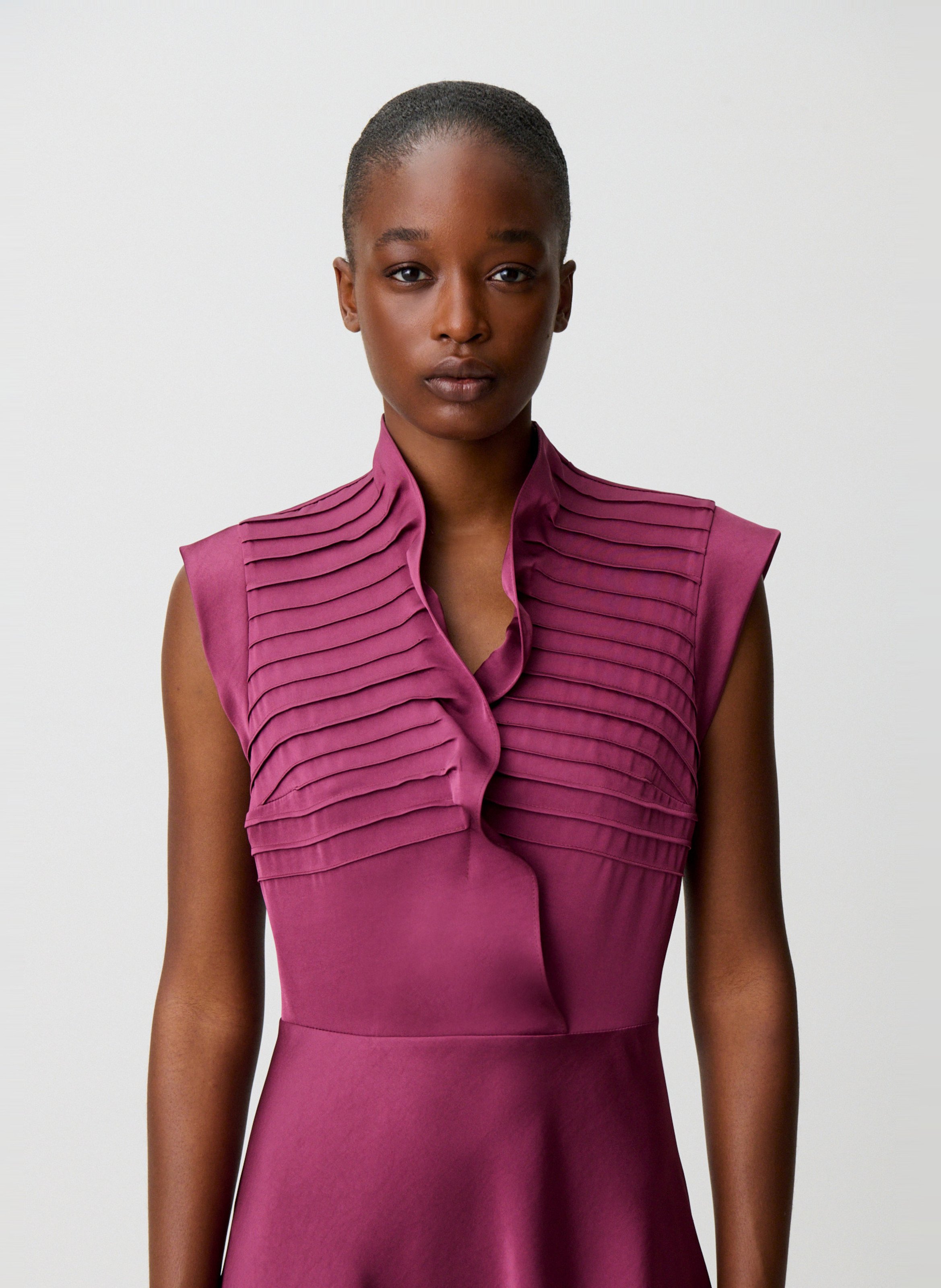 Fließendes Kurzkleid CLAUDIE PIERLOT Violett