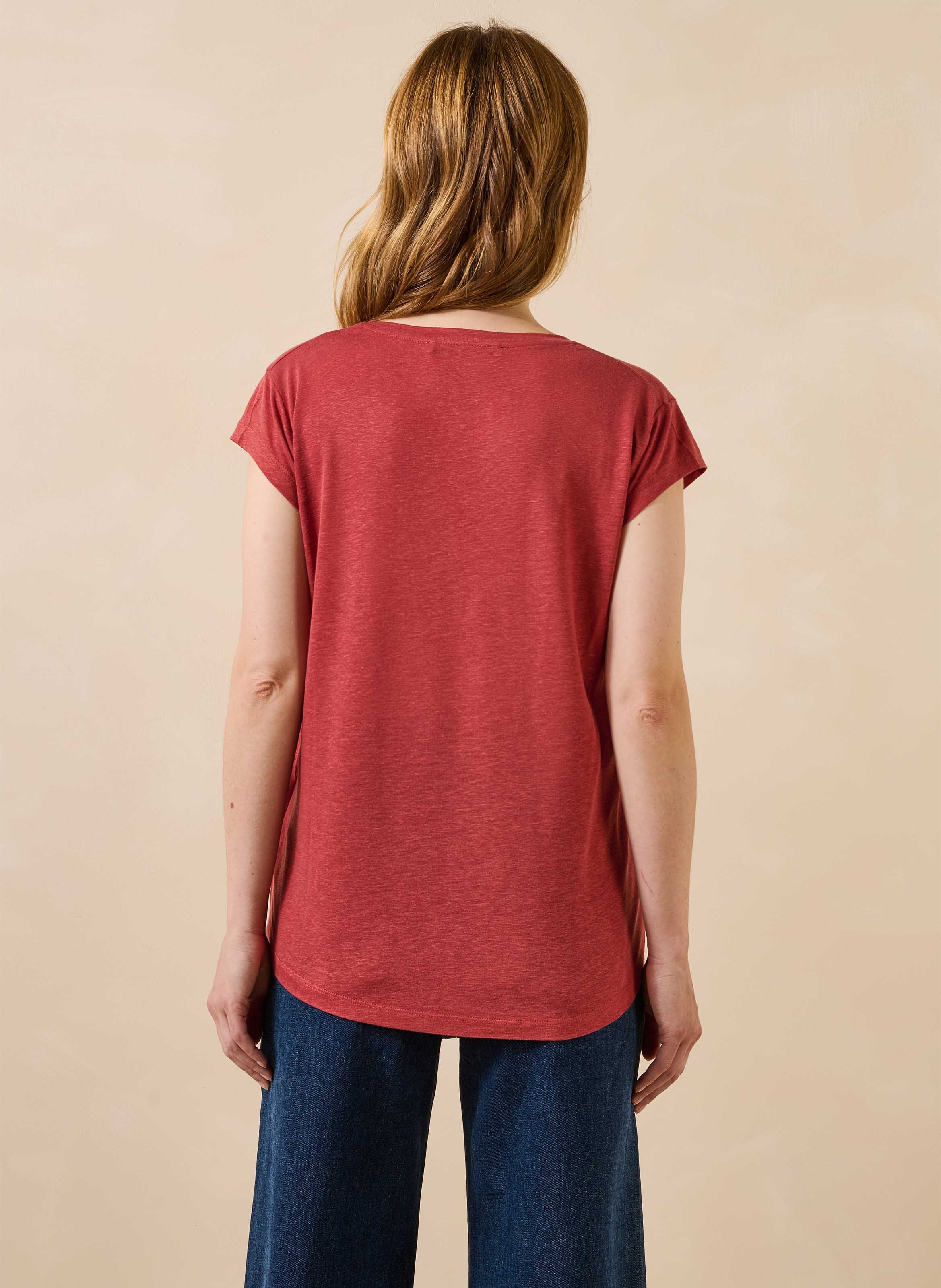 Solid straight V-neck T-shirt LA FEE MARABOUTEE Red