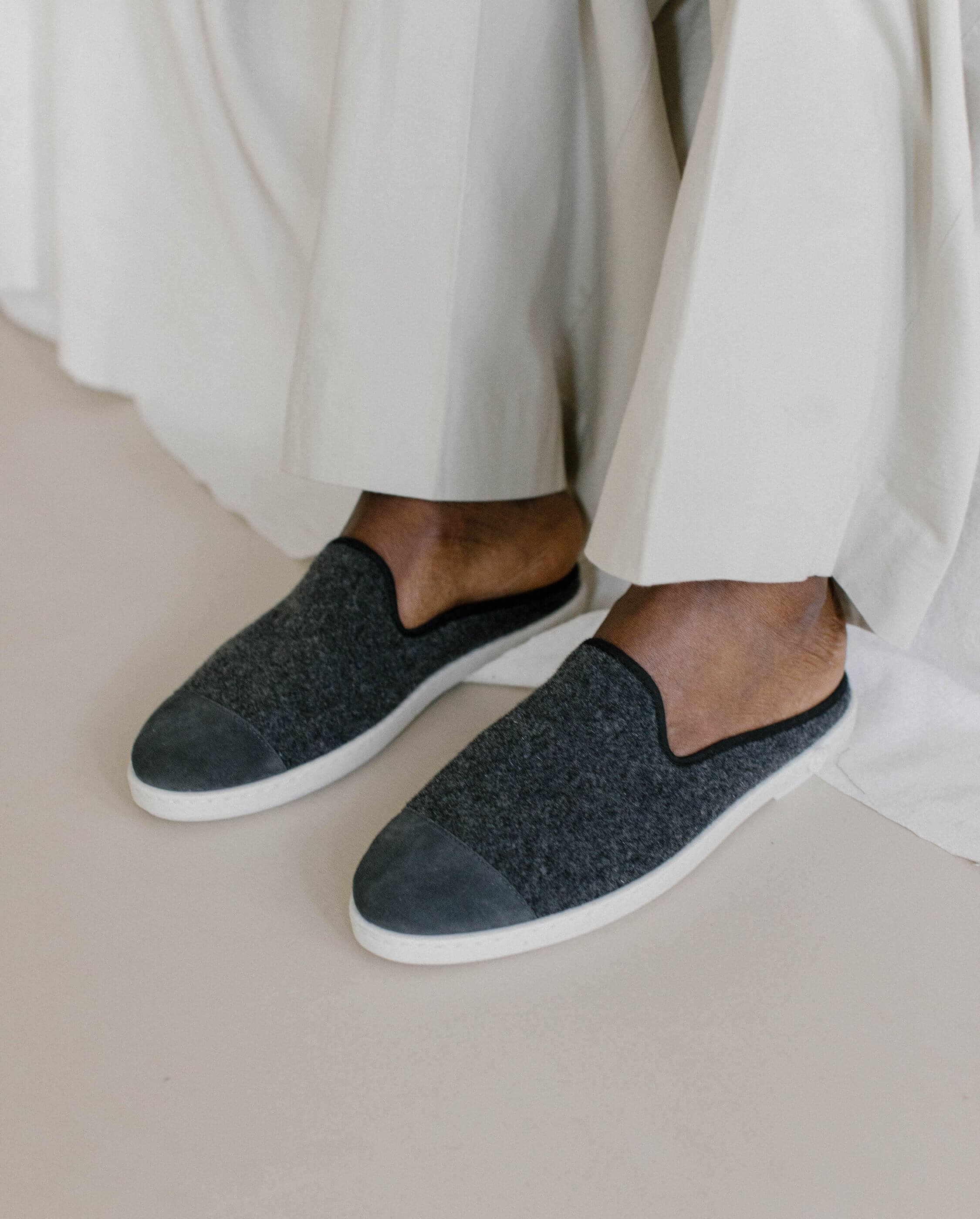 Mule homme laine, gris noir ANGARDE Gris