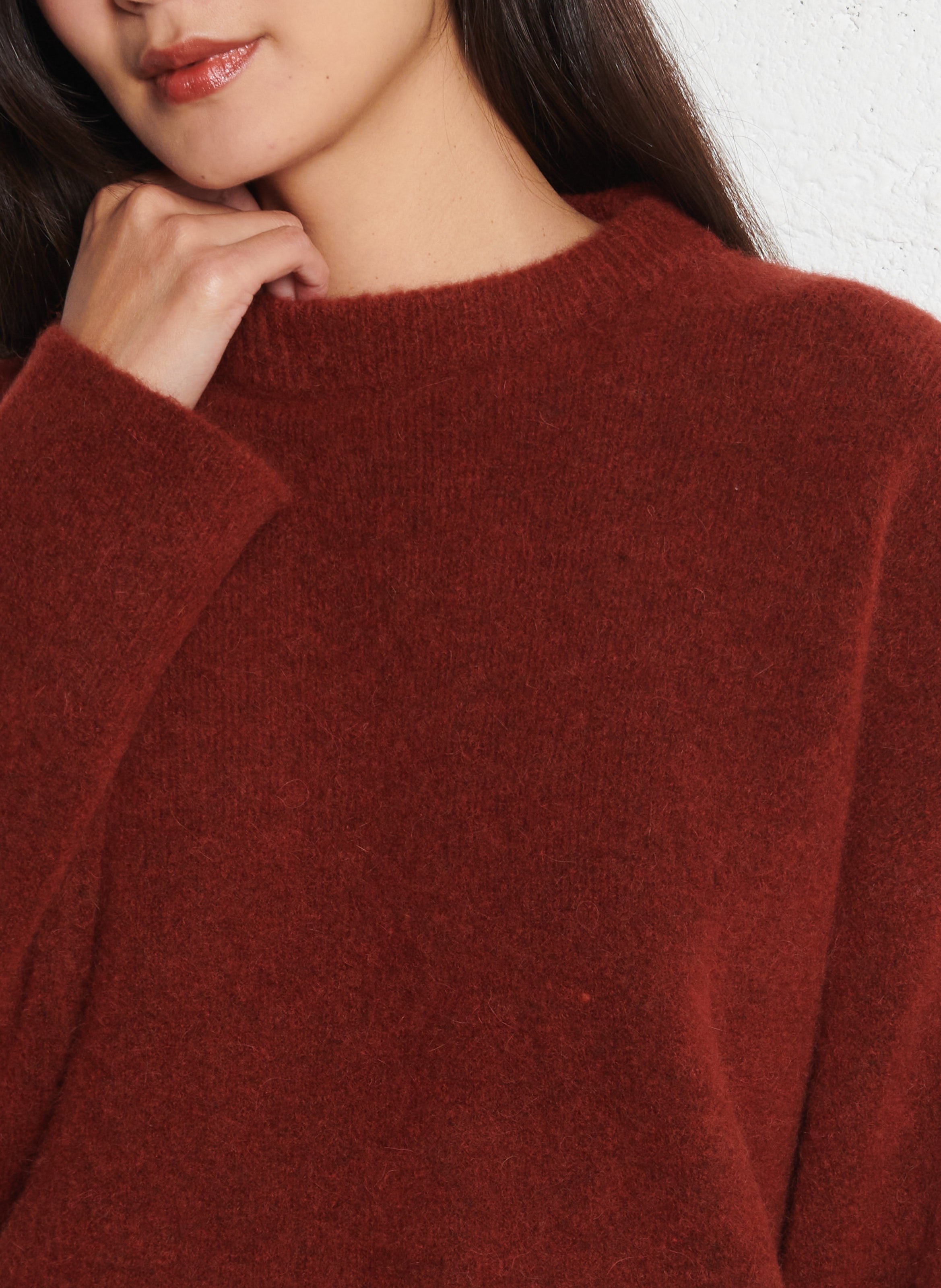 Oversized round neck sweater in blended baby alpaca wool. BELLEPIECE Yellow