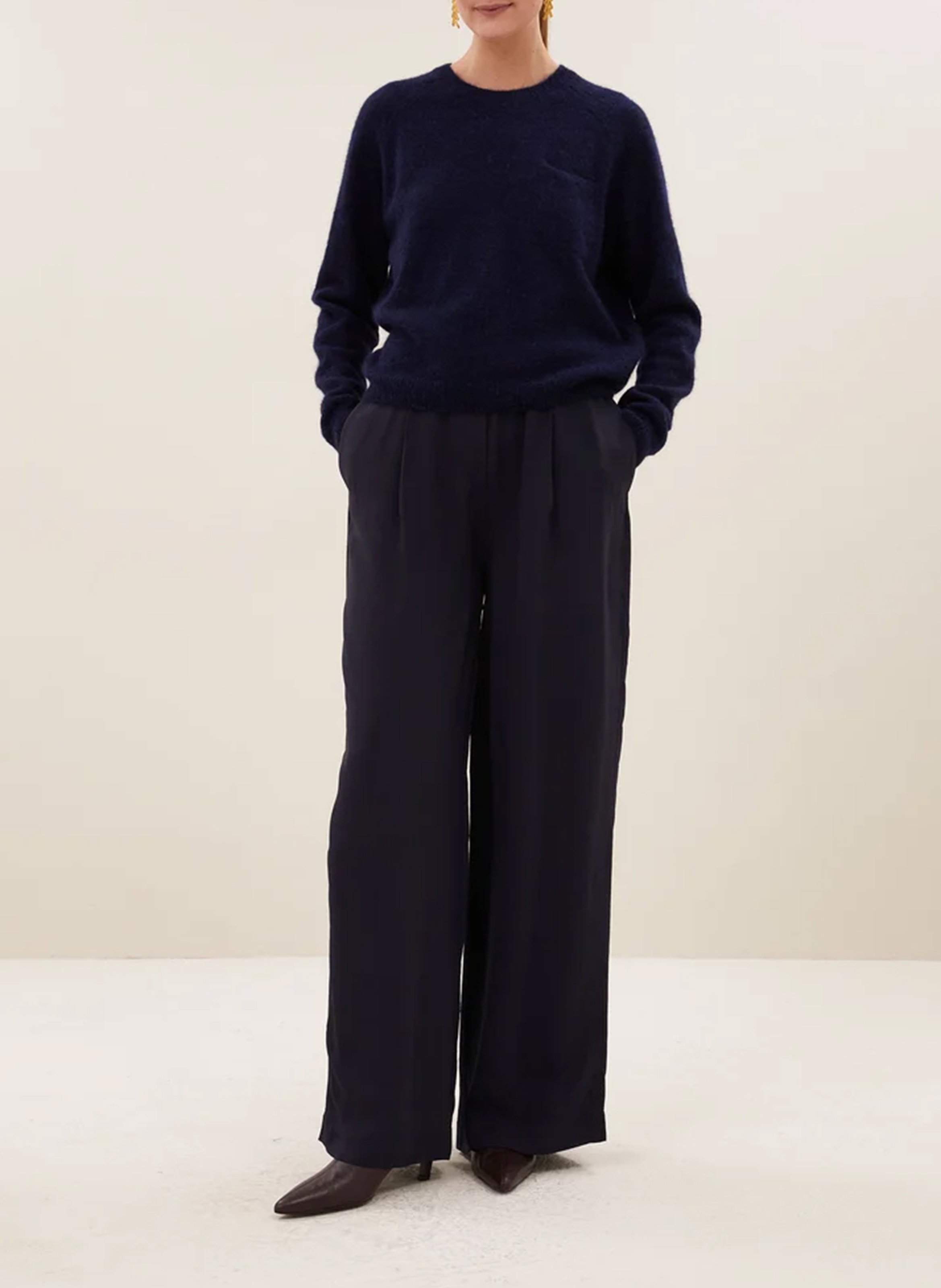 Pull col rond uni en laine mélangée BY BAR Blauw
