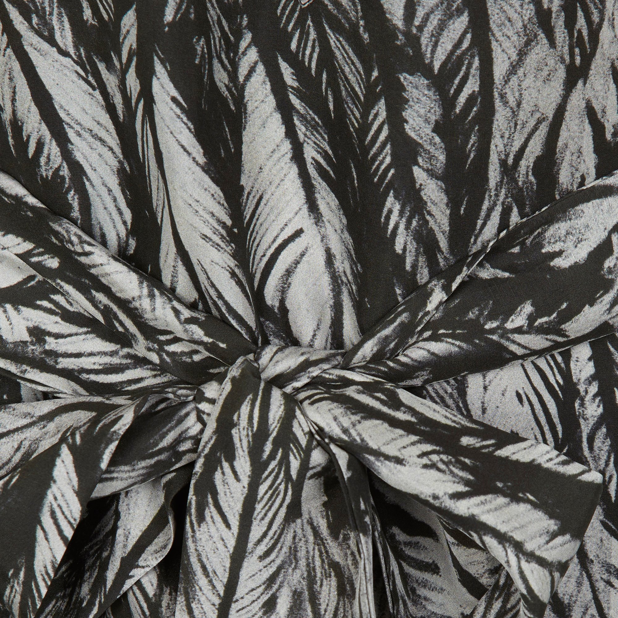 Robe courte décolletée et imprimée en soie Pyramid SWILDENS Noir