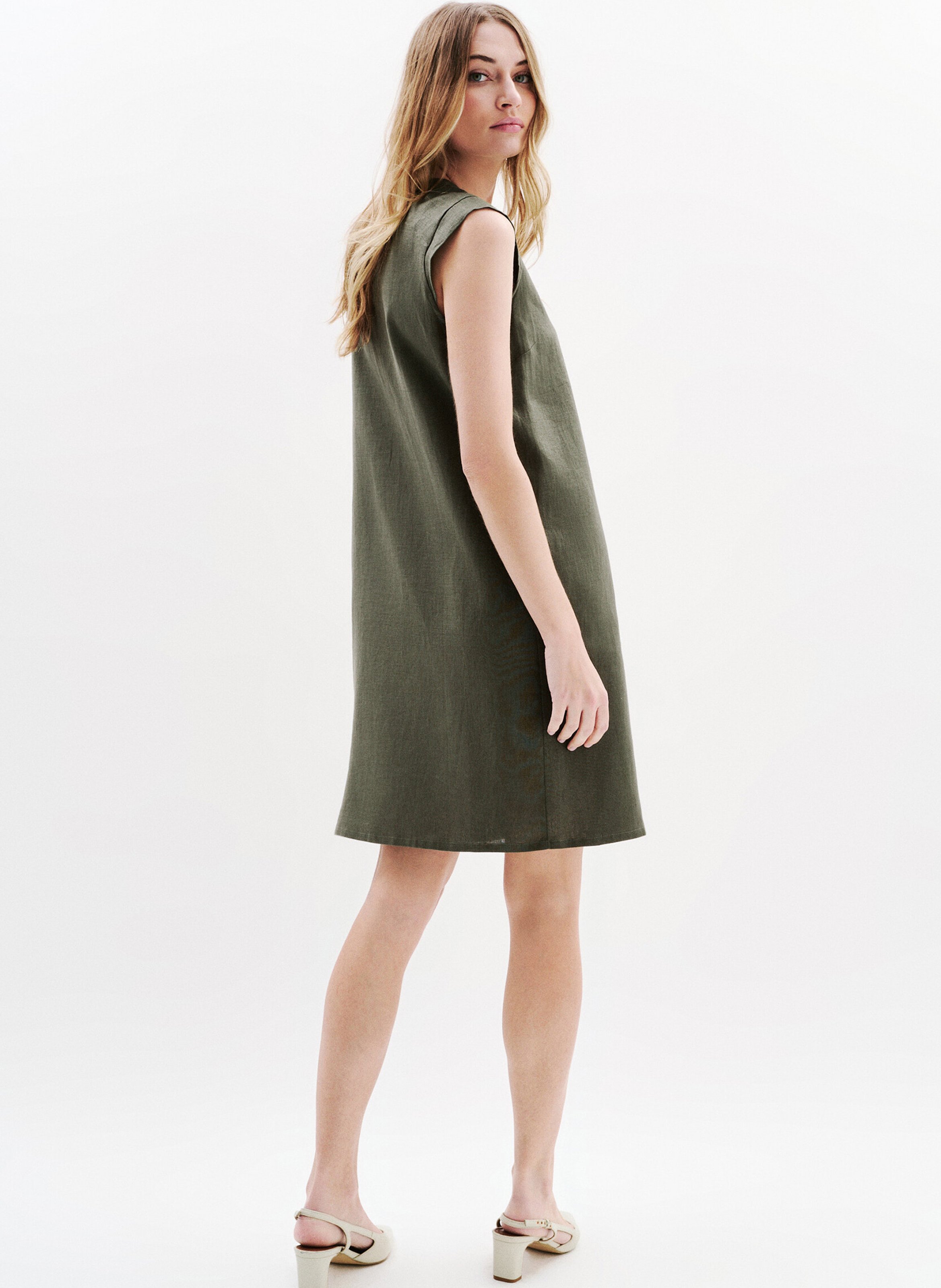 Straight V-neck linen dress CAROLL Green