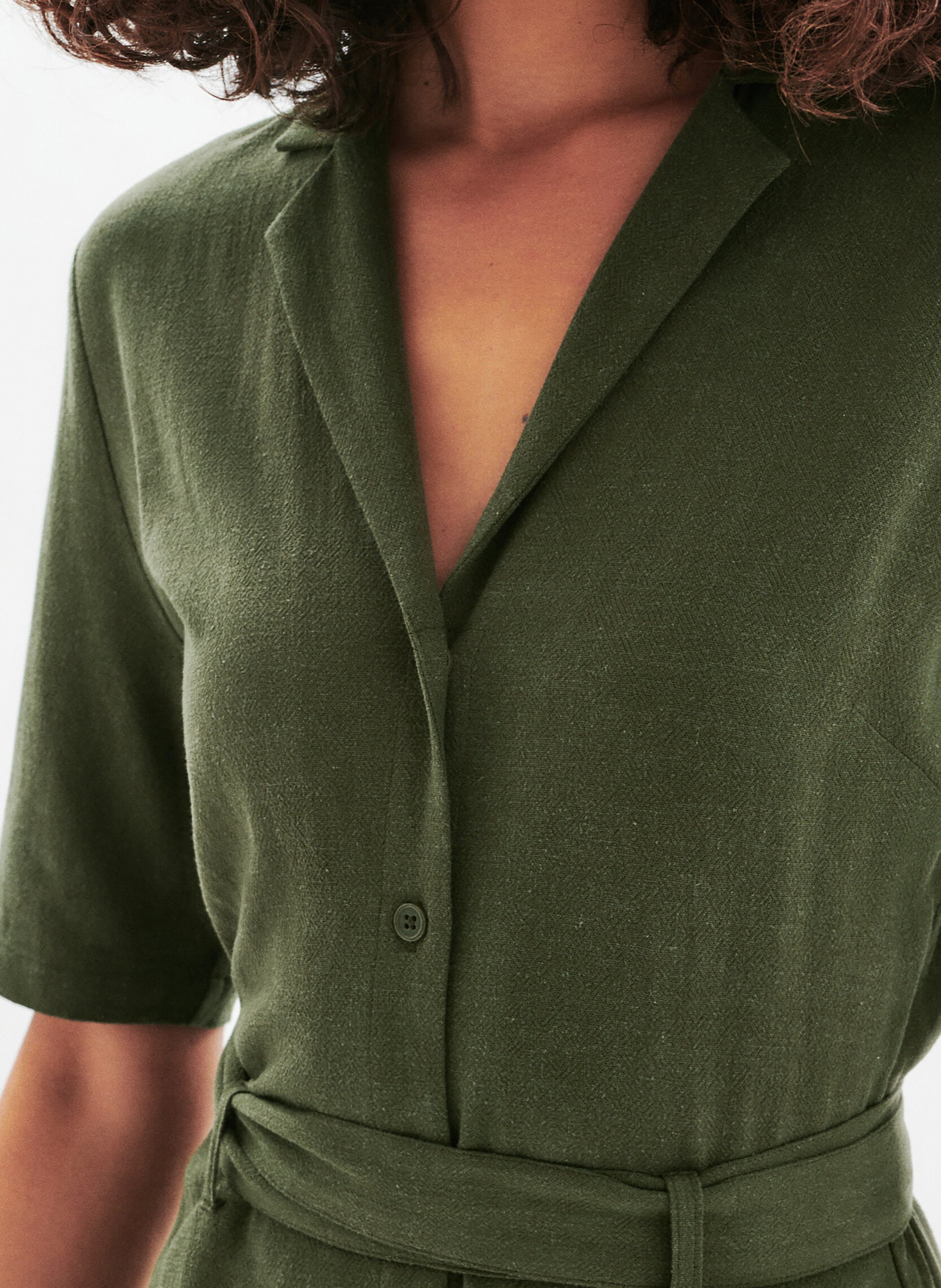 Halflange jurk met kraag CAROLL Groen