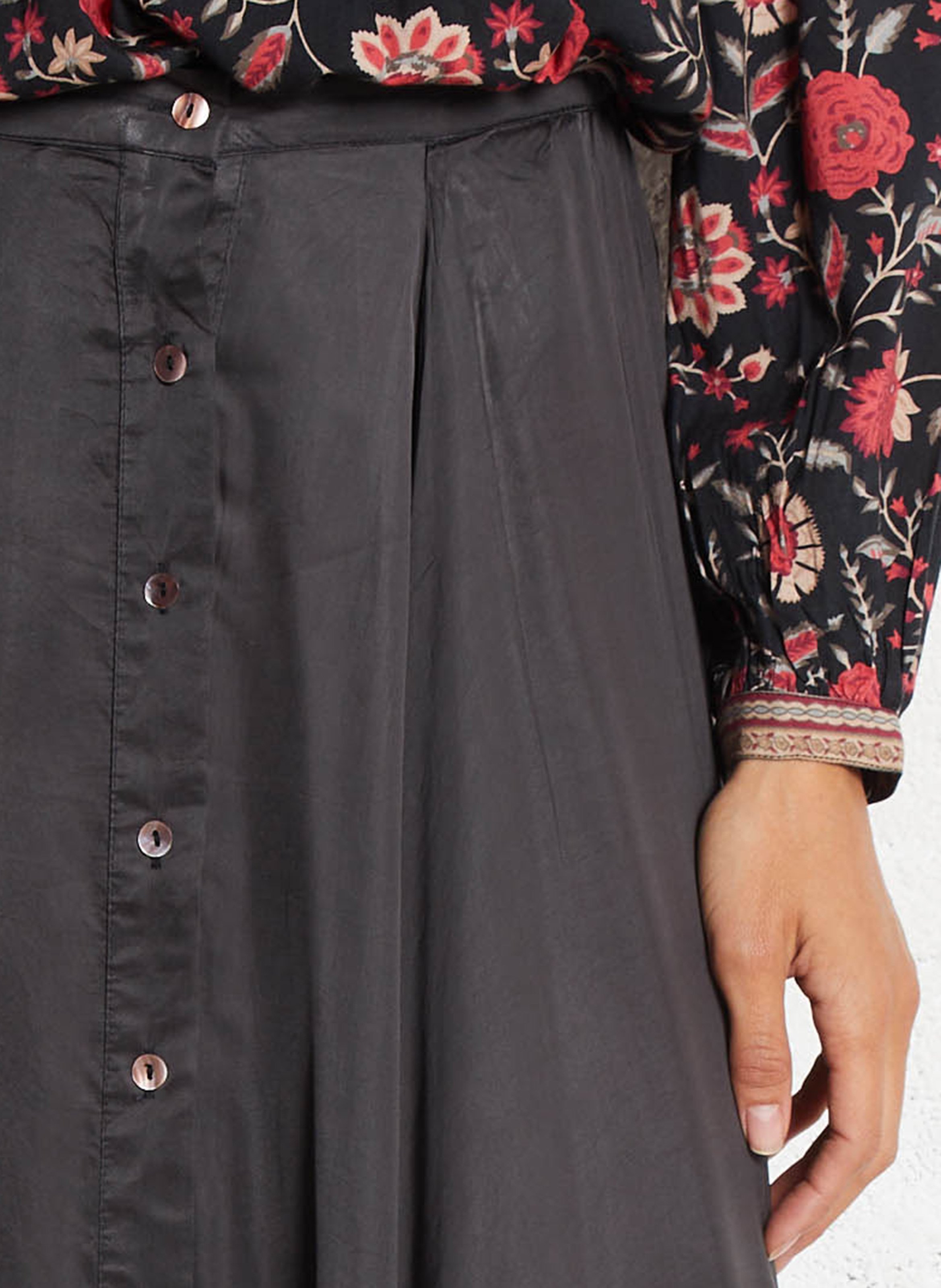 Long A-line skirt MAISON HOTEL Grey