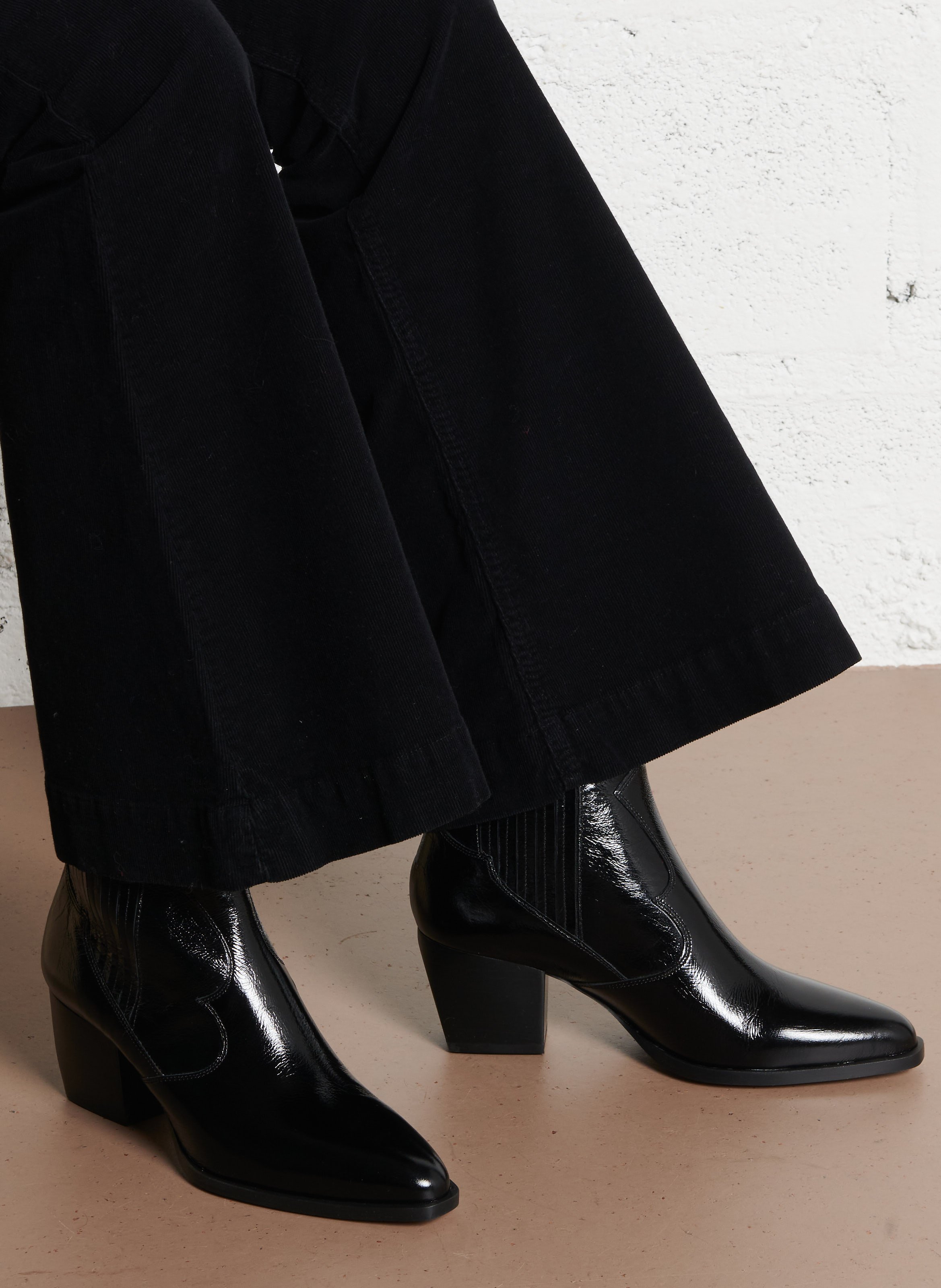 Chelsea Western Leather Boots BOCAGE Black