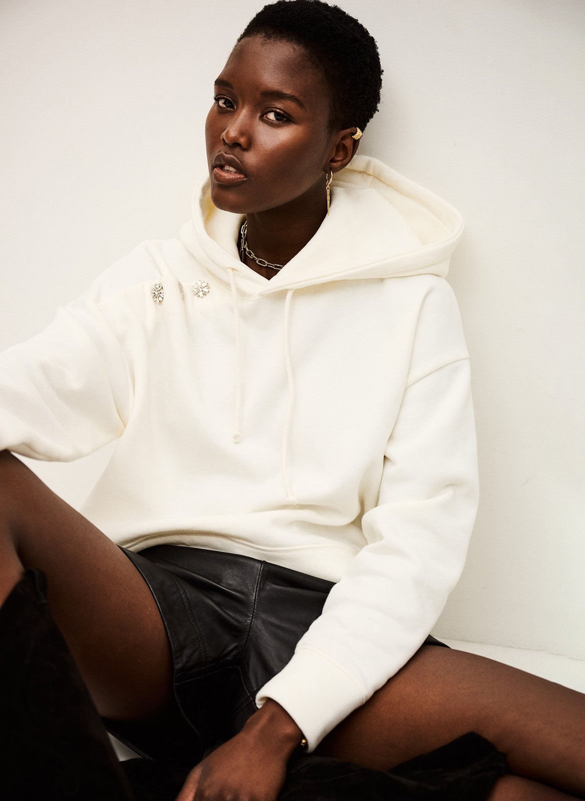 Sweat droit à capuche uni et boutons bijoux BA&SH Beige