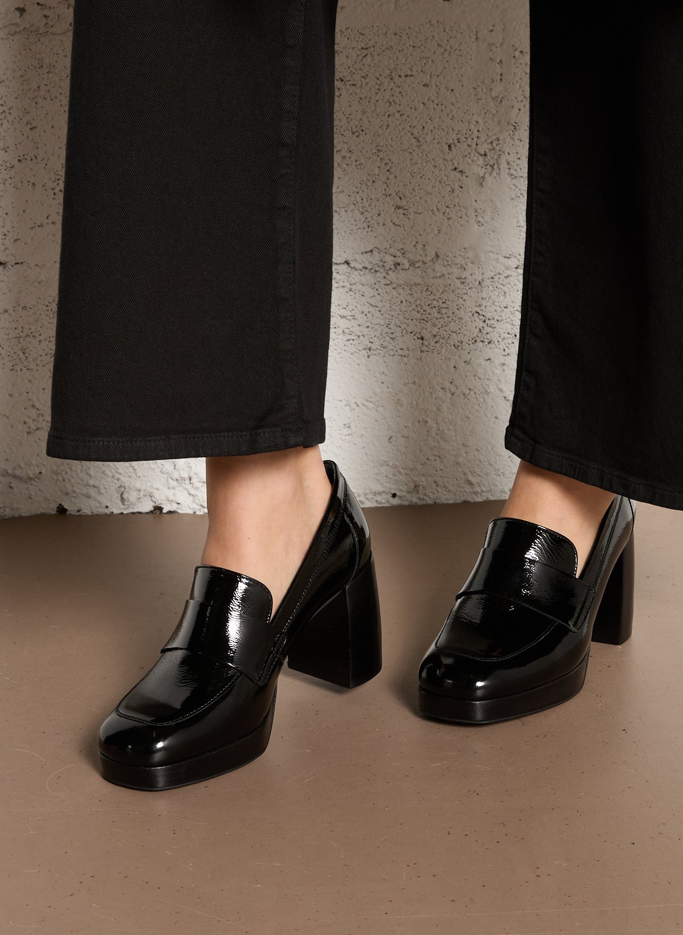 Lakleren loafers MAISON 123