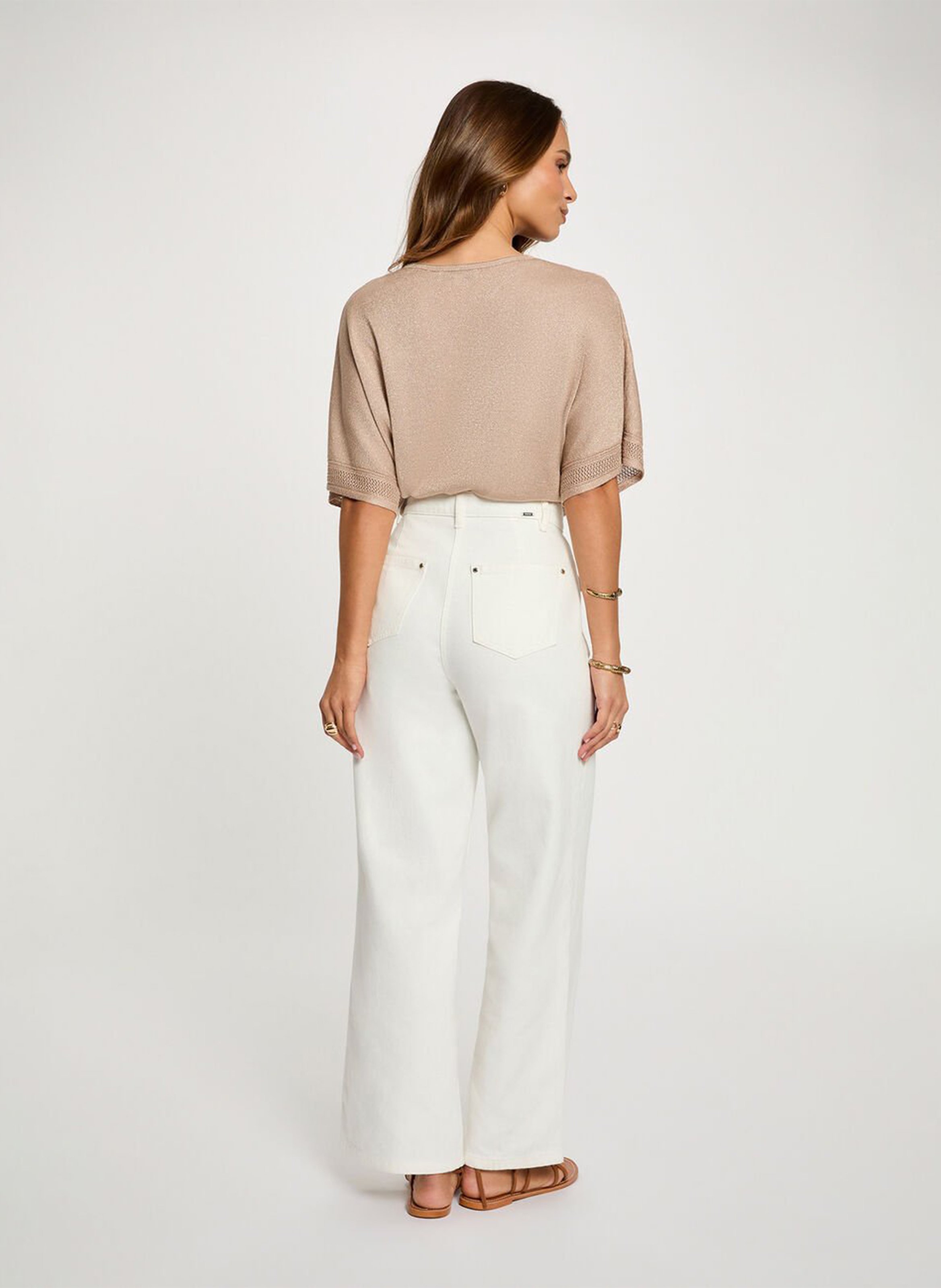 Straight V-neck sweater with metallic detail Brown