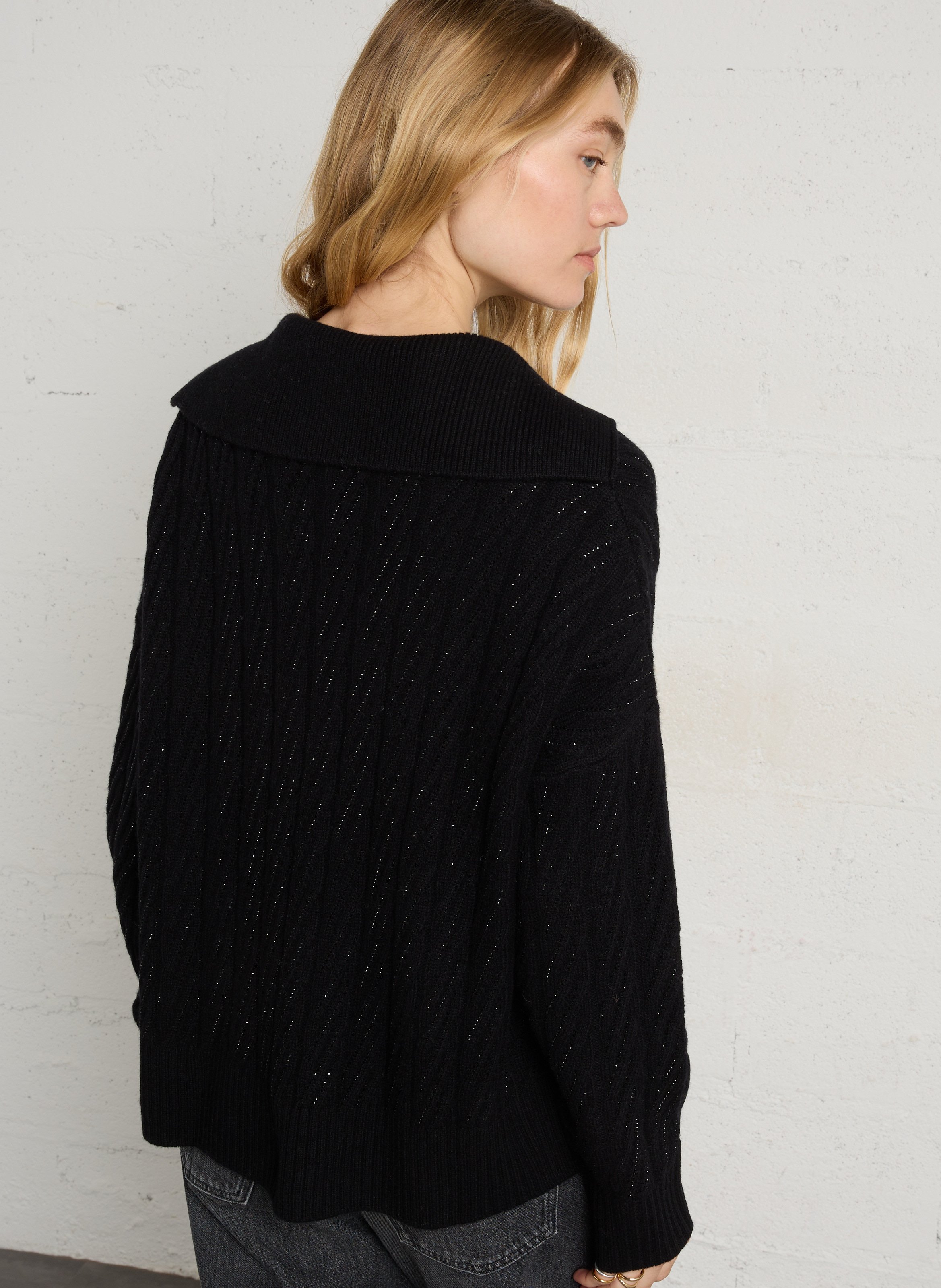 Pull orné de strass en laine BERENICE Noir