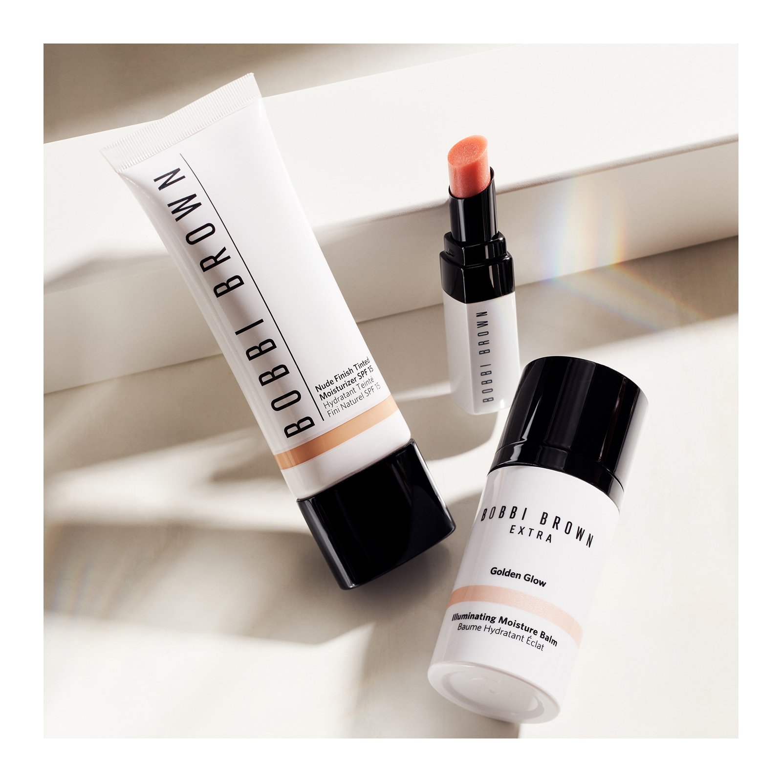 Nude Finish - Hydraterend en getint - Nude SPF15 BOBBI BROWN 97 rich