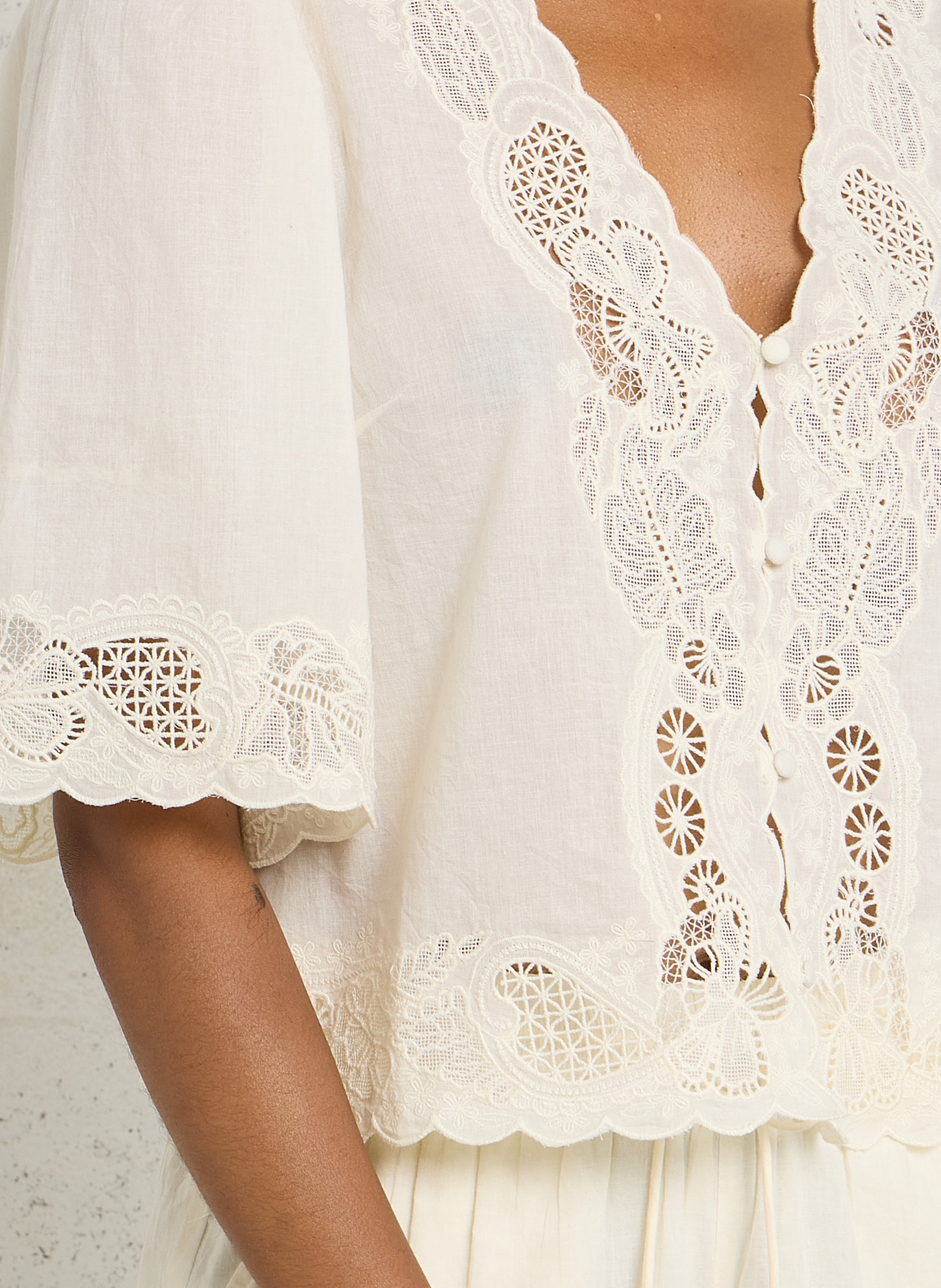 Chemise droite col V en coton brodé SUD EXPRESS Beige