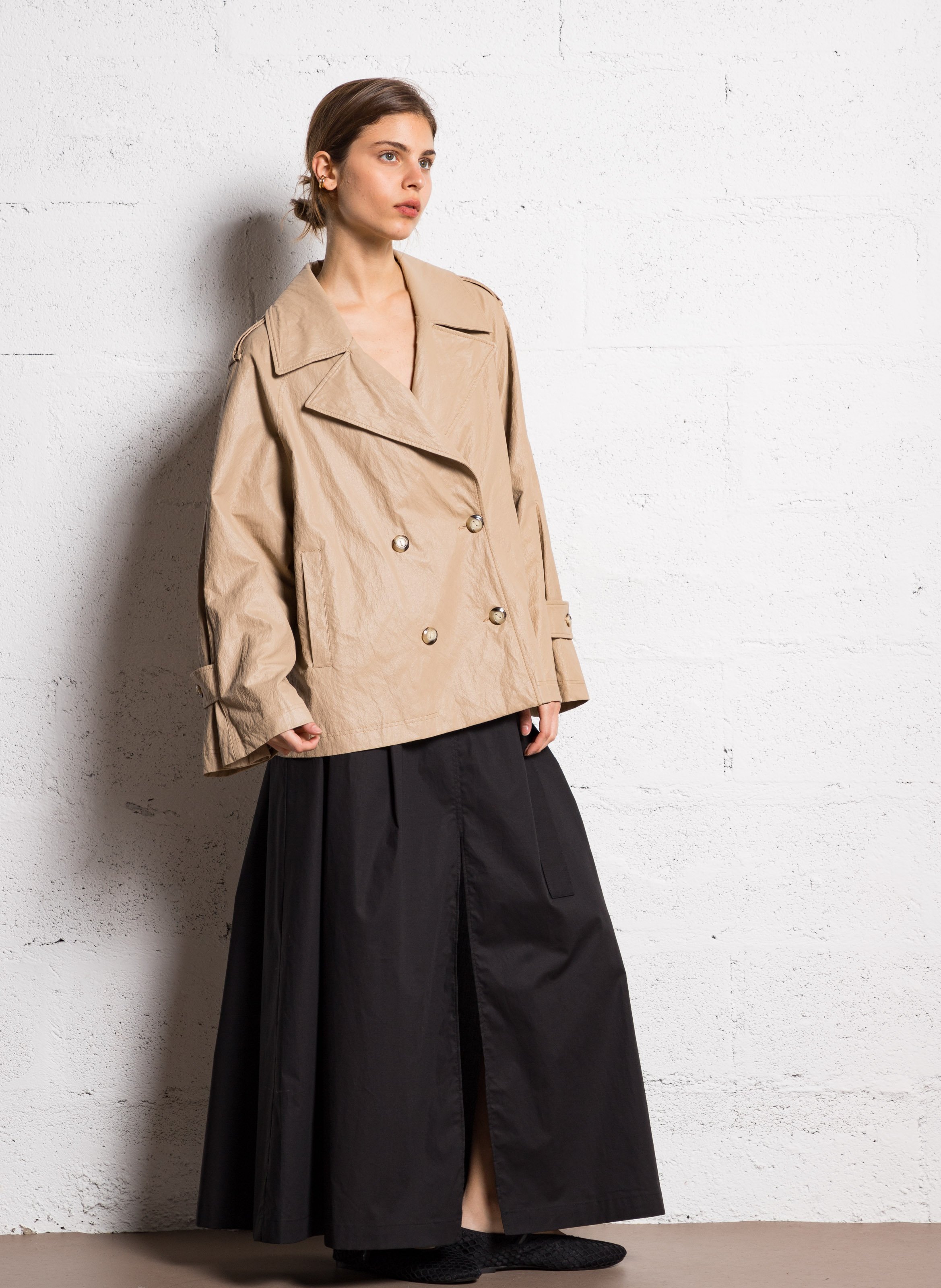 Short faux leather coat ATTIC AND BARN Beige